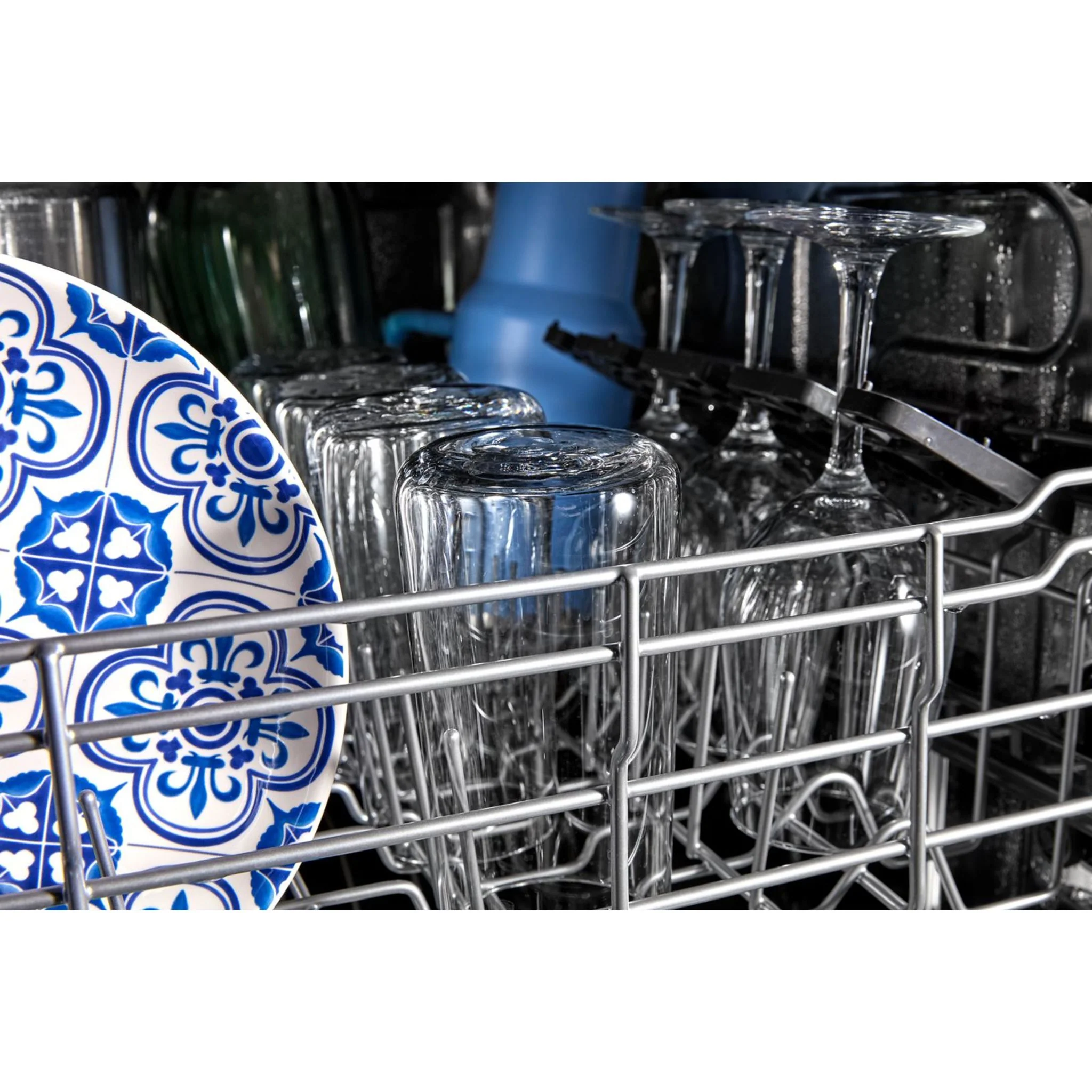 Maytag Front Control Dishwasher with PowerBlast cycle and Heated Dry -Fingerprint Resistant Stainless Steel (MDFS3924RZ) - Image 33