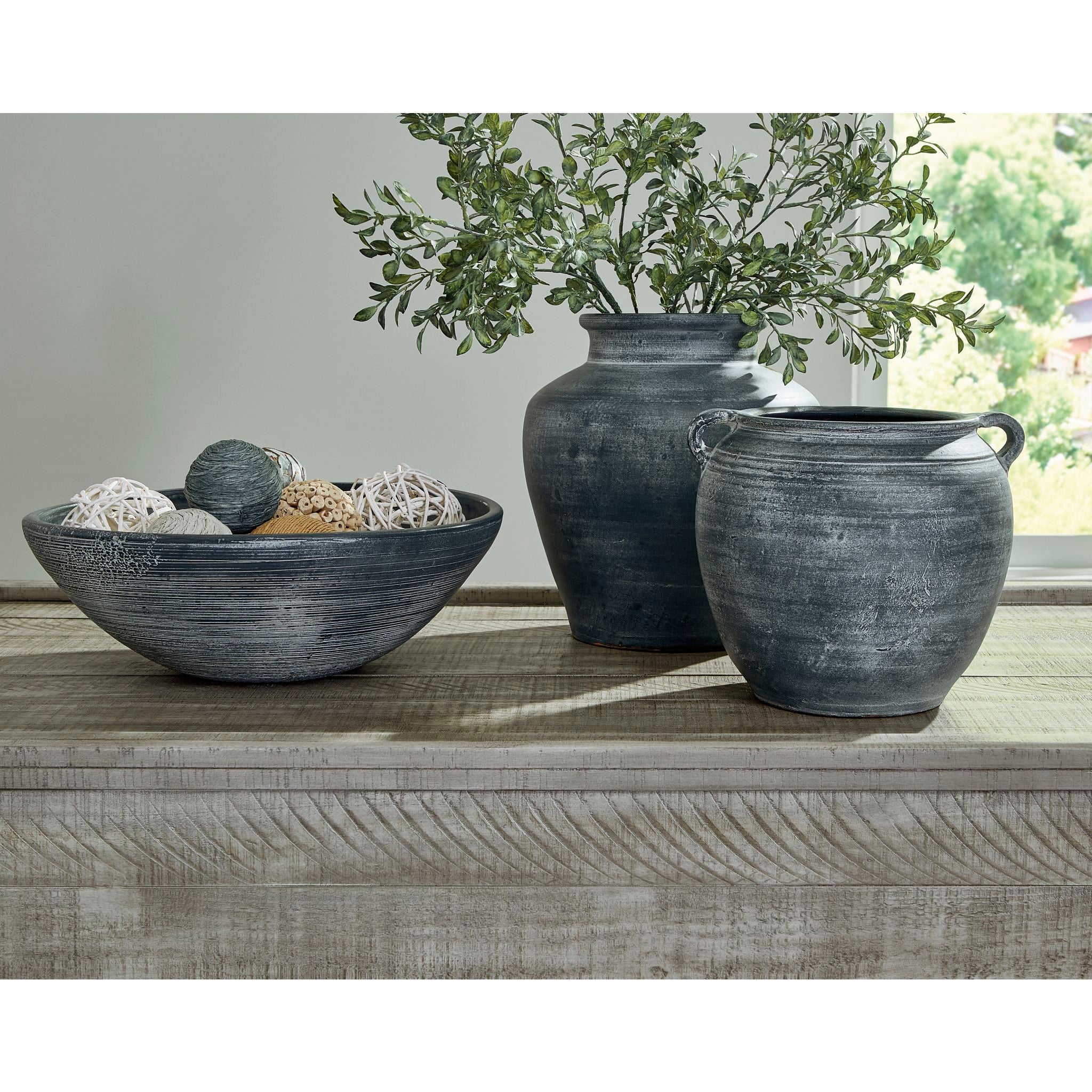Meadie Vase - Image 3