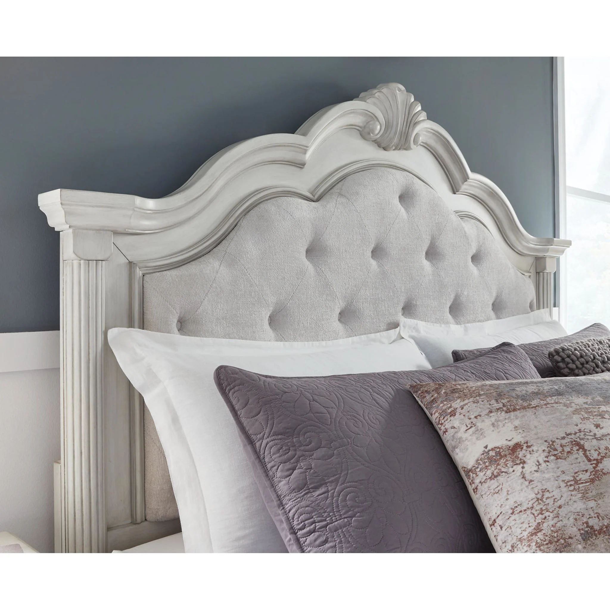 Montelaine Queen Panel Bed - Antique White - Image 5