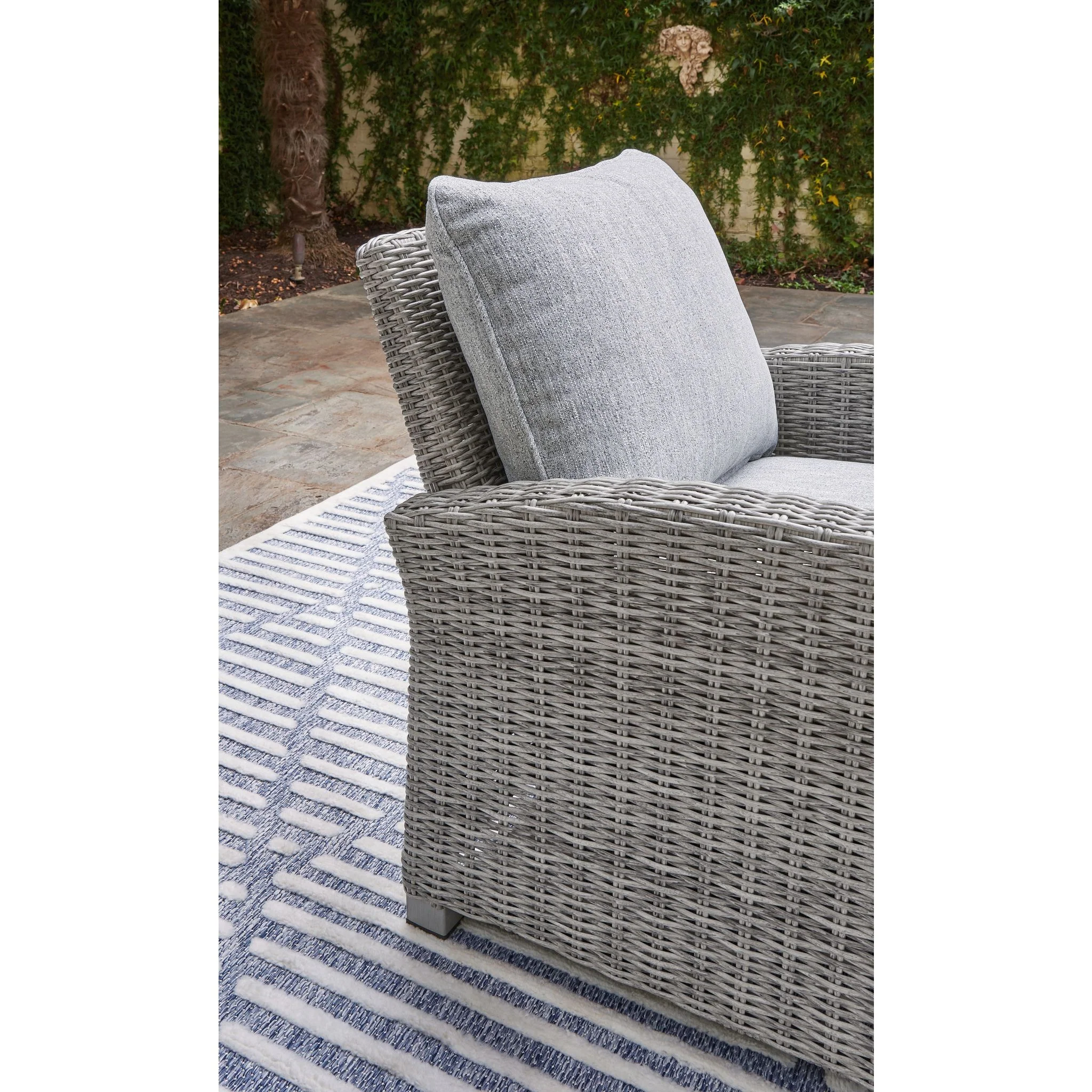 Naples Beach Outdoor Lounge Chair with Cushion - Light Gray - Image 6