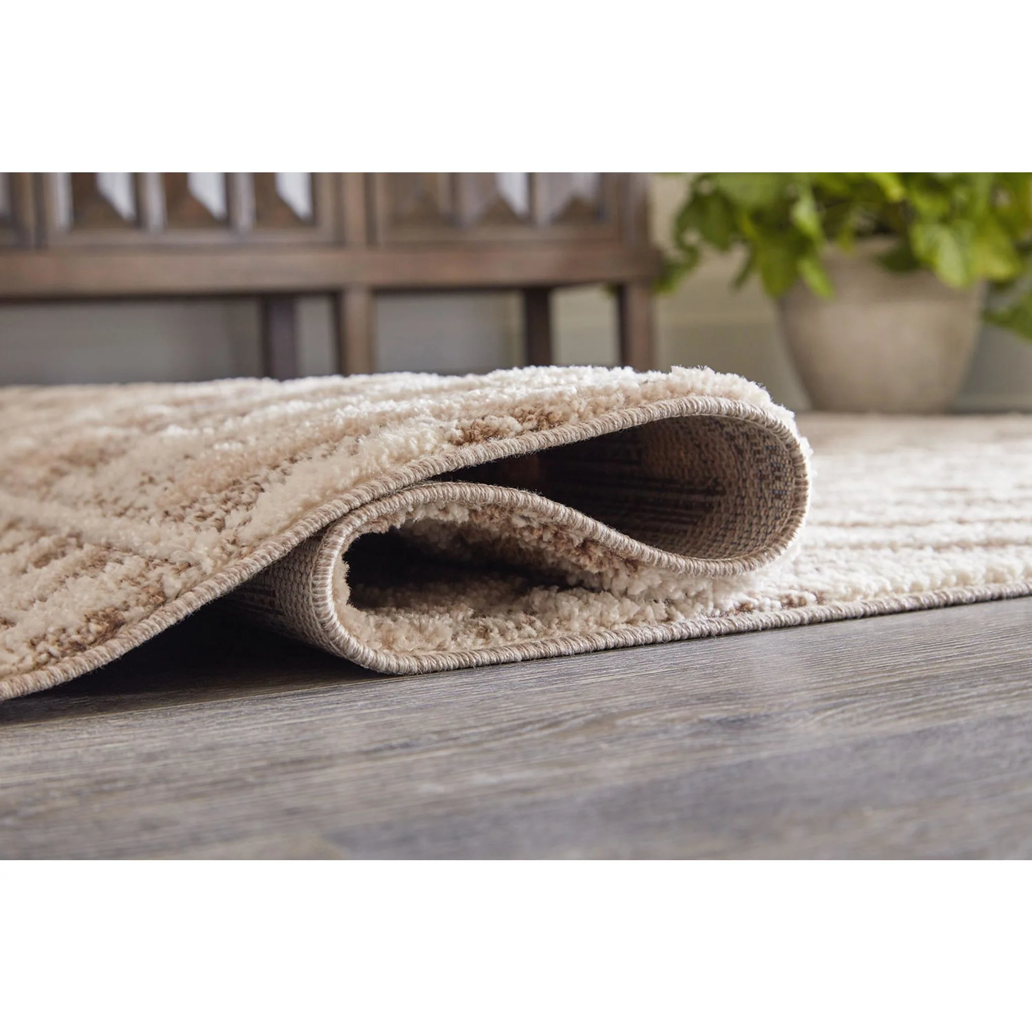 Odedale Area Rug - 5'x7' - Image 3