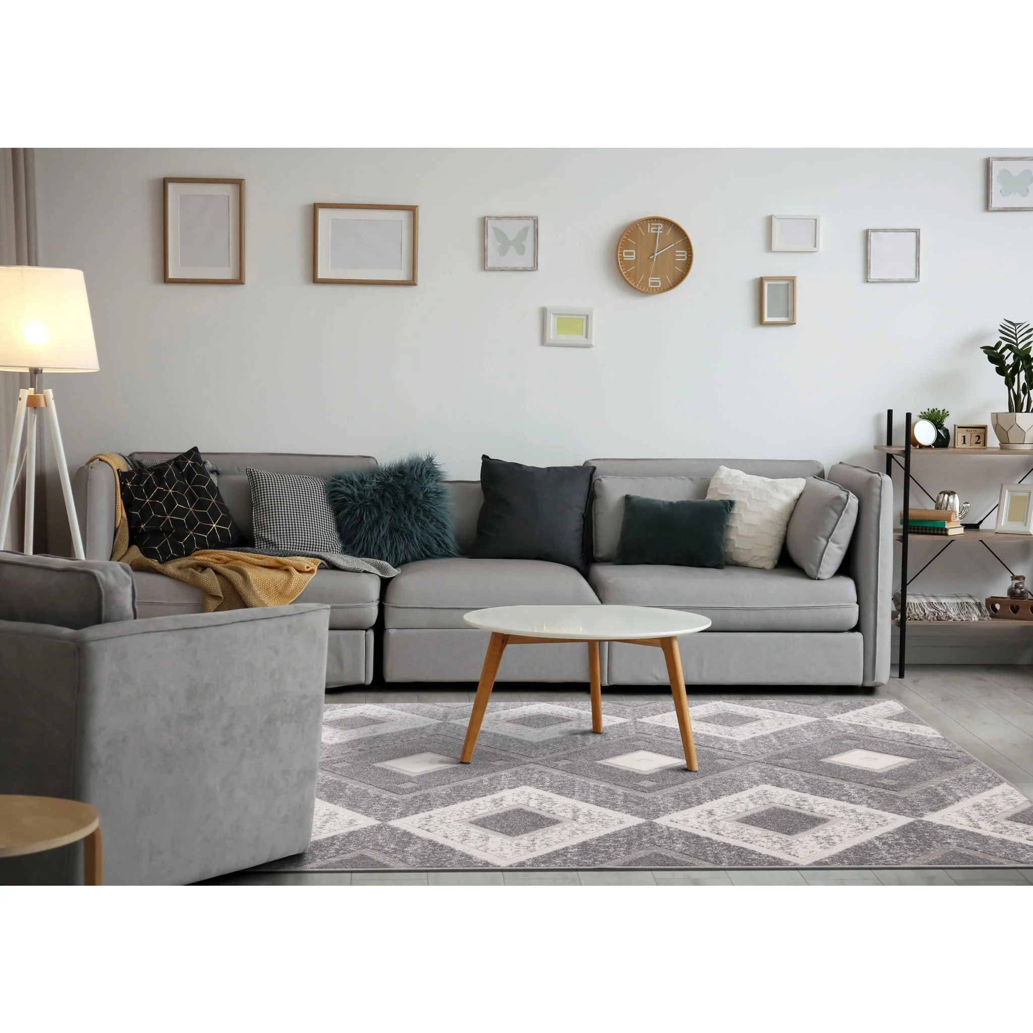 Oskar Area Rug - Image 13