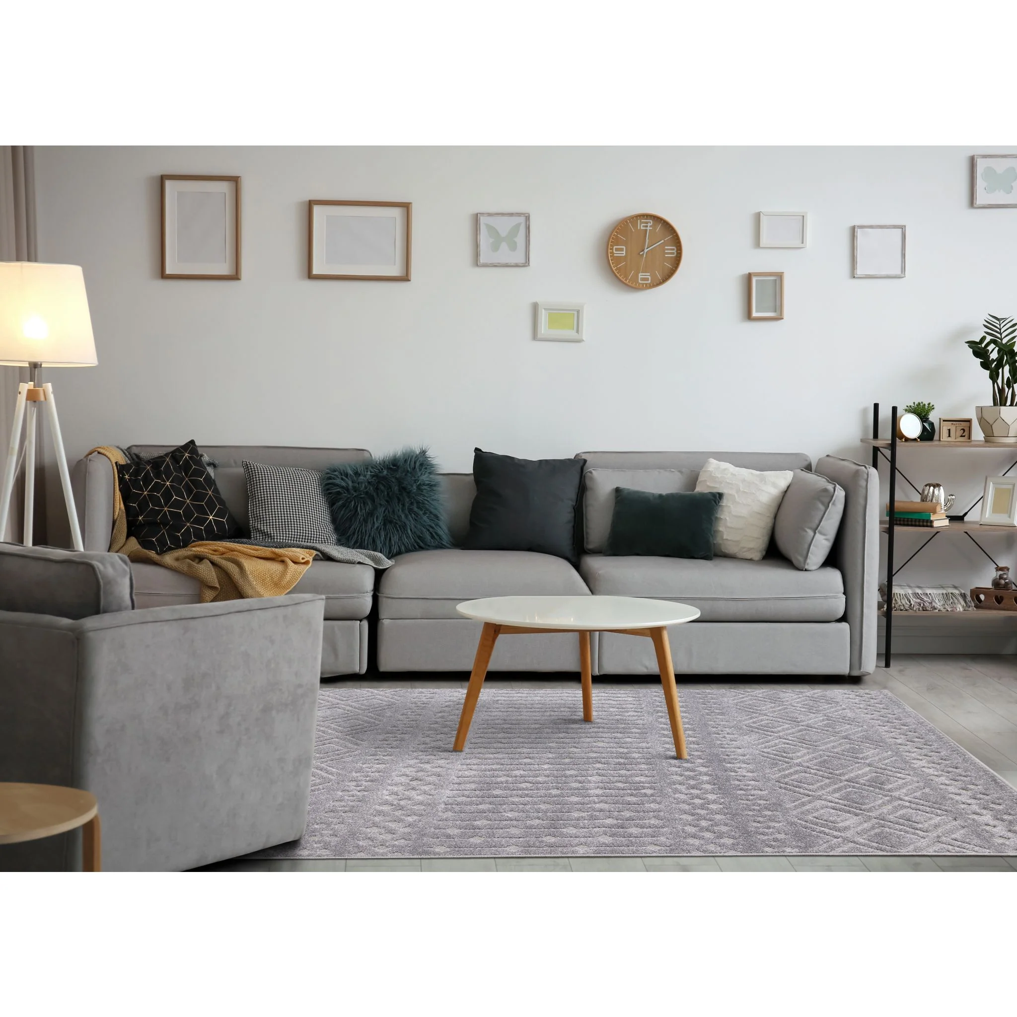Oskar Area Rug - Image 32