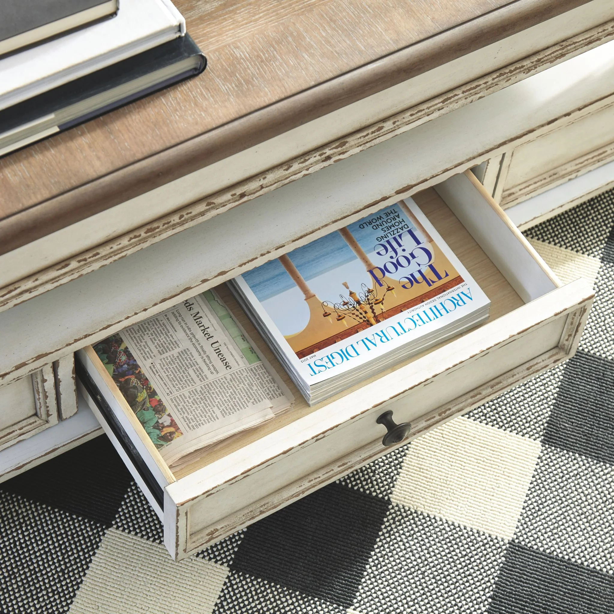 Realyn Coffee Table - White/Brown - Image 8