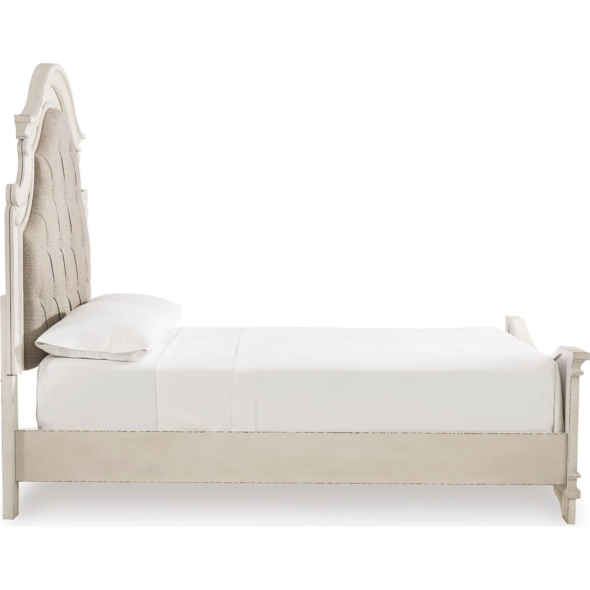 Realyn Panel Bed - White - Image 20