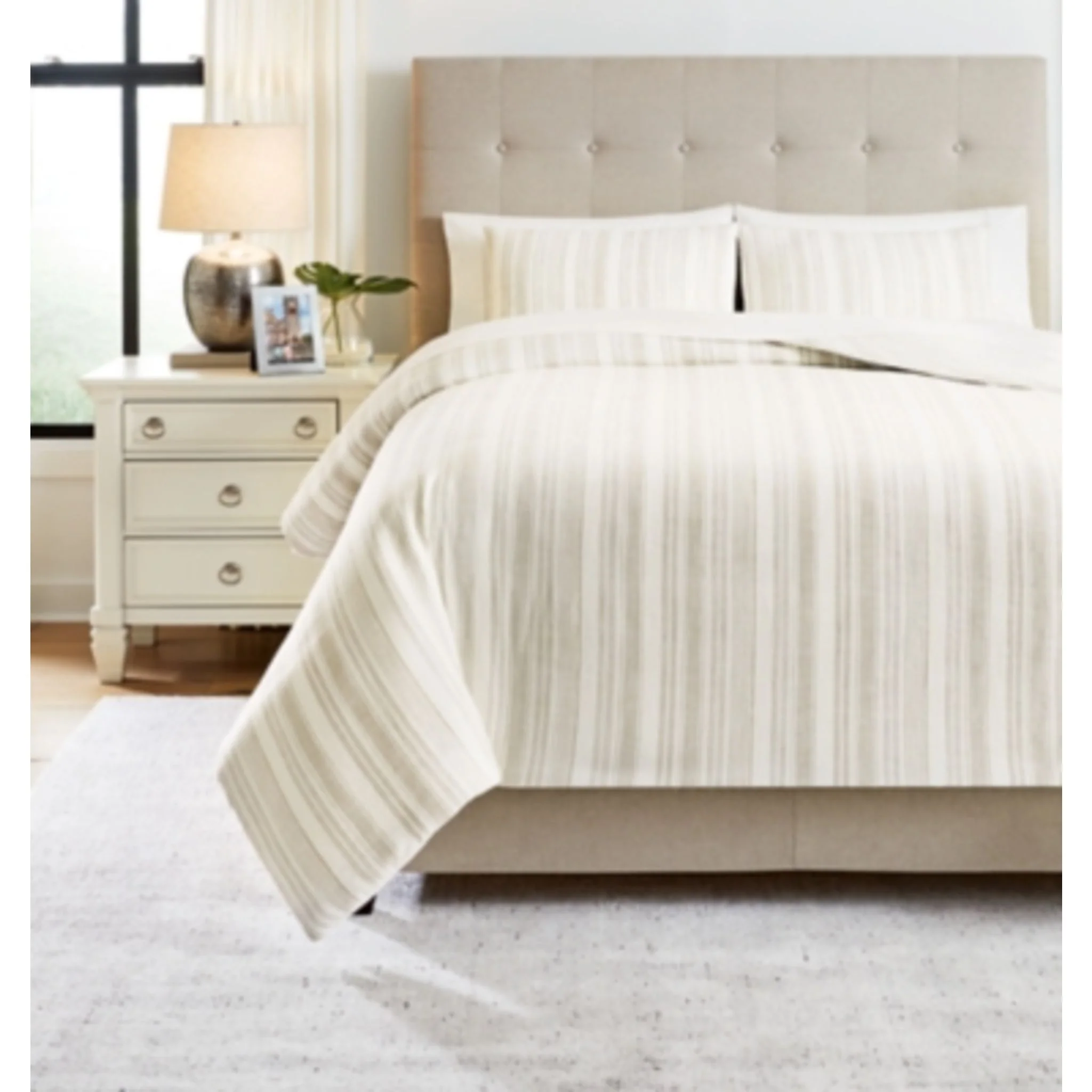 Reidler Queen Comforter Set - Queen - Image 5