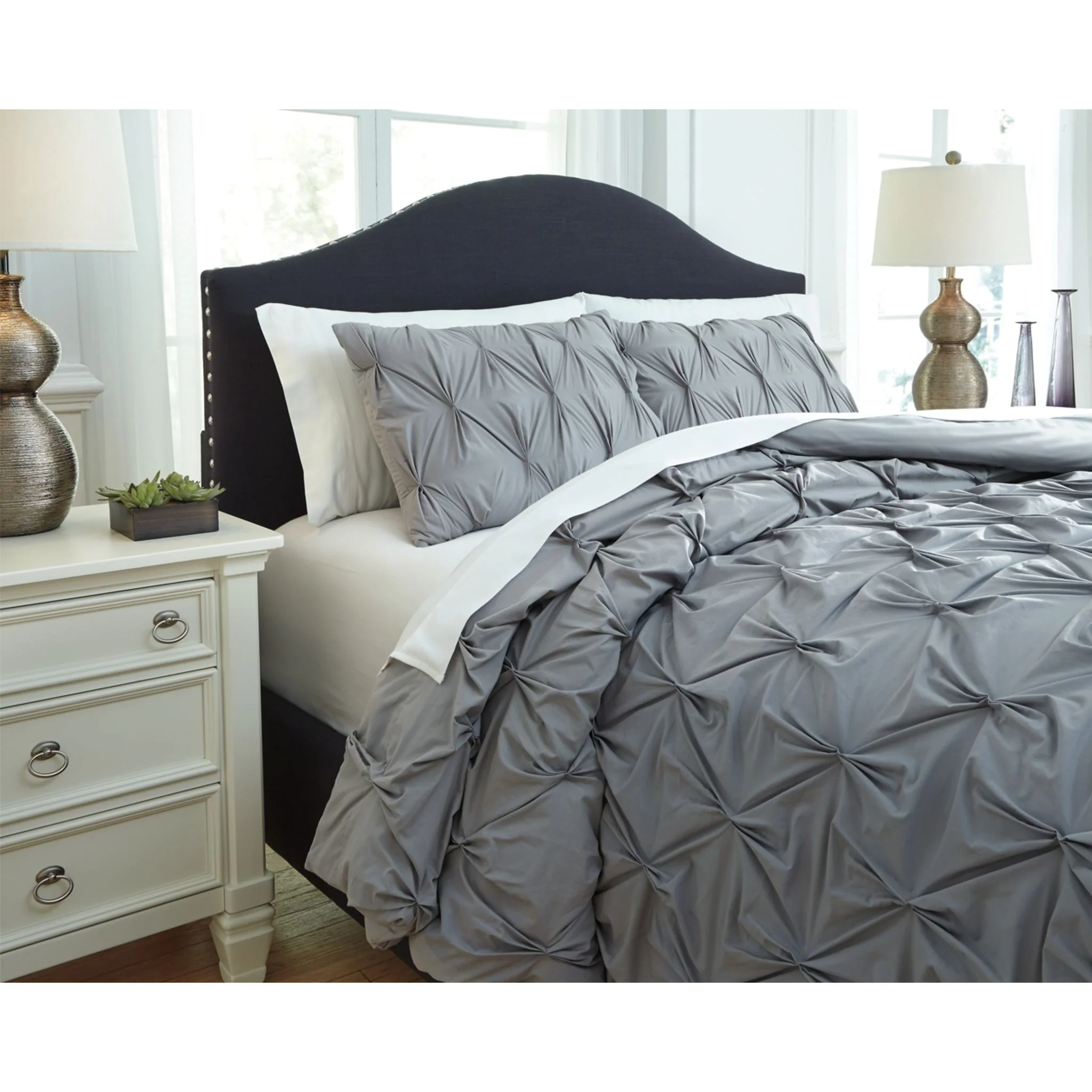 Rimy Comforter Set