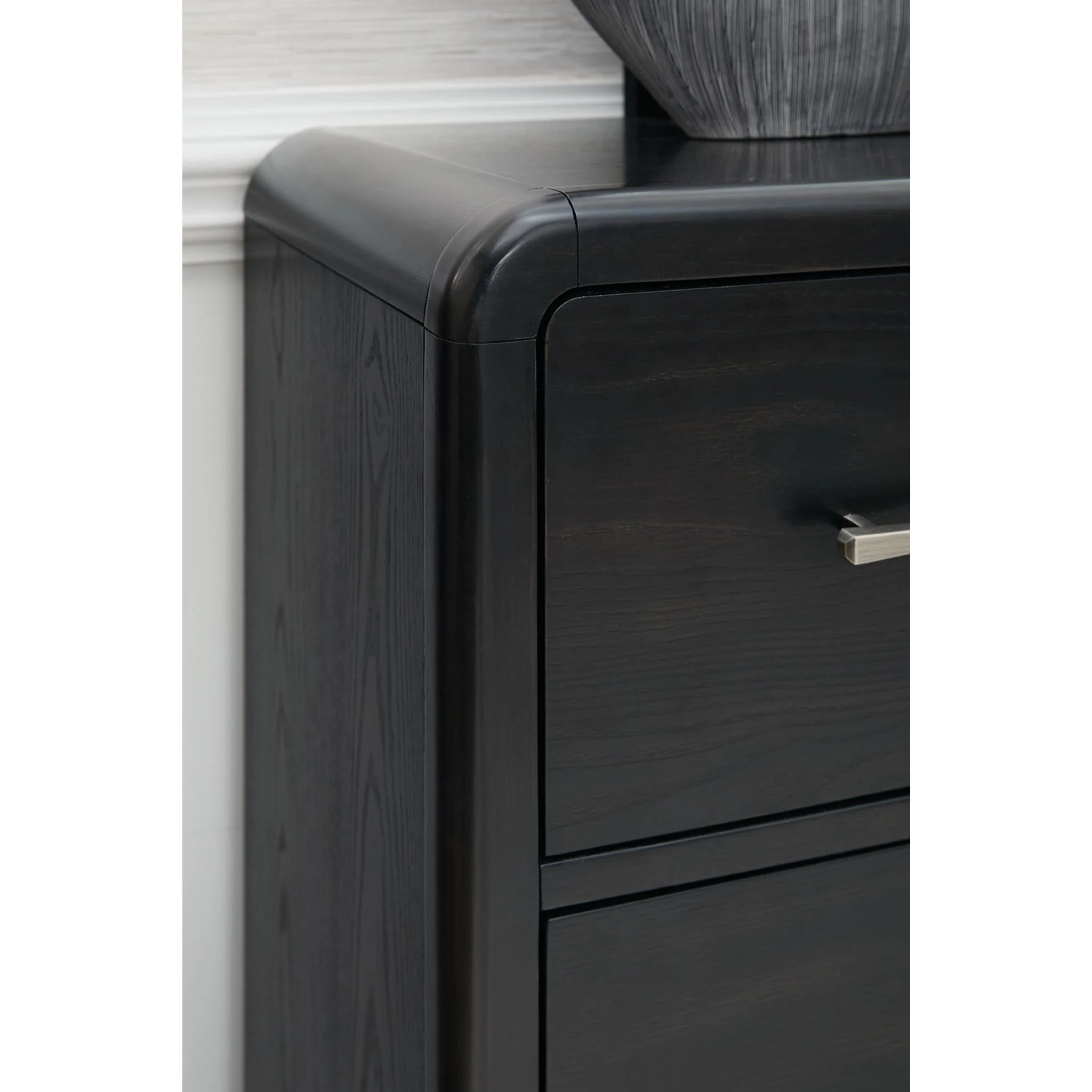 Rowanbeck Dresser and Mirror - Black - Image 4