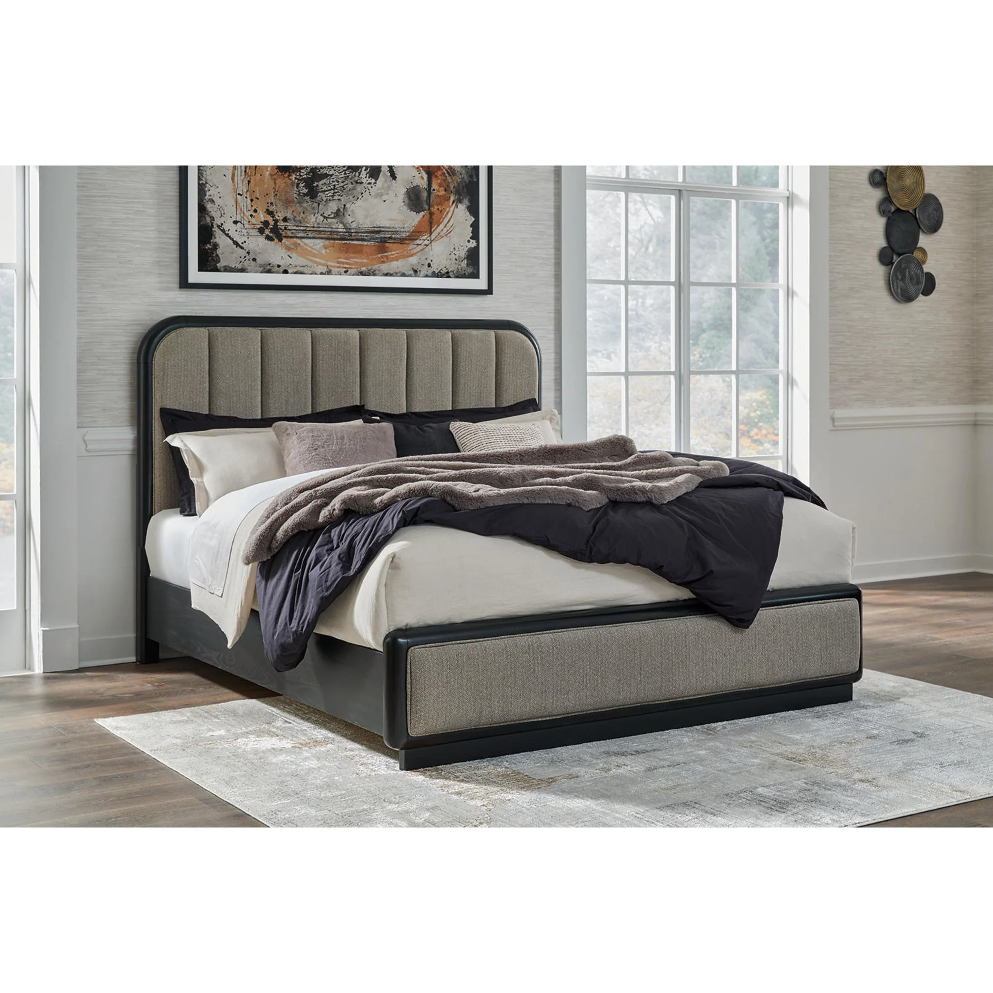 Rowanbeck King Panel Bed - Gray/Black - Image 2