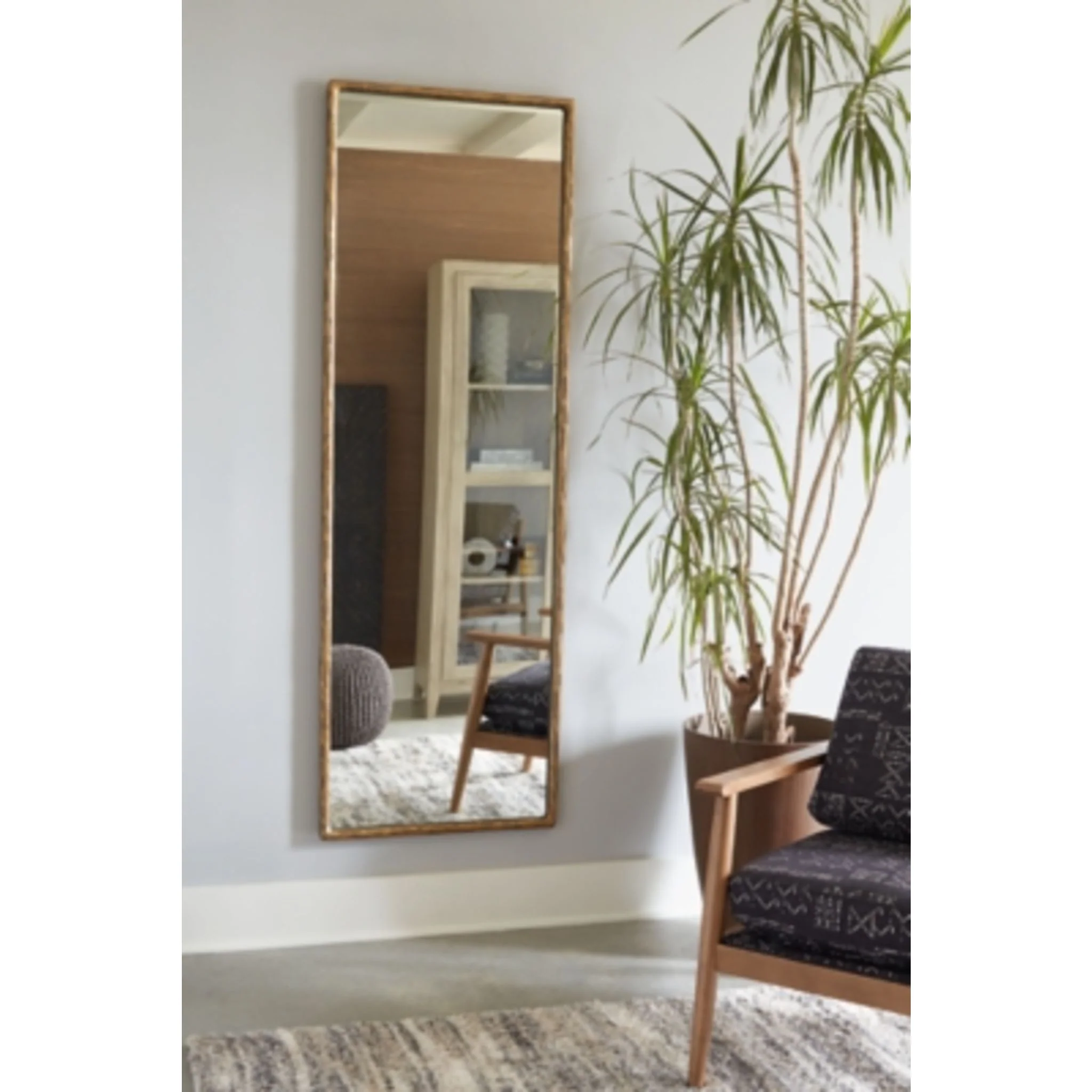 Ryandale Mirror 24.00" x 72.00" - Image 8