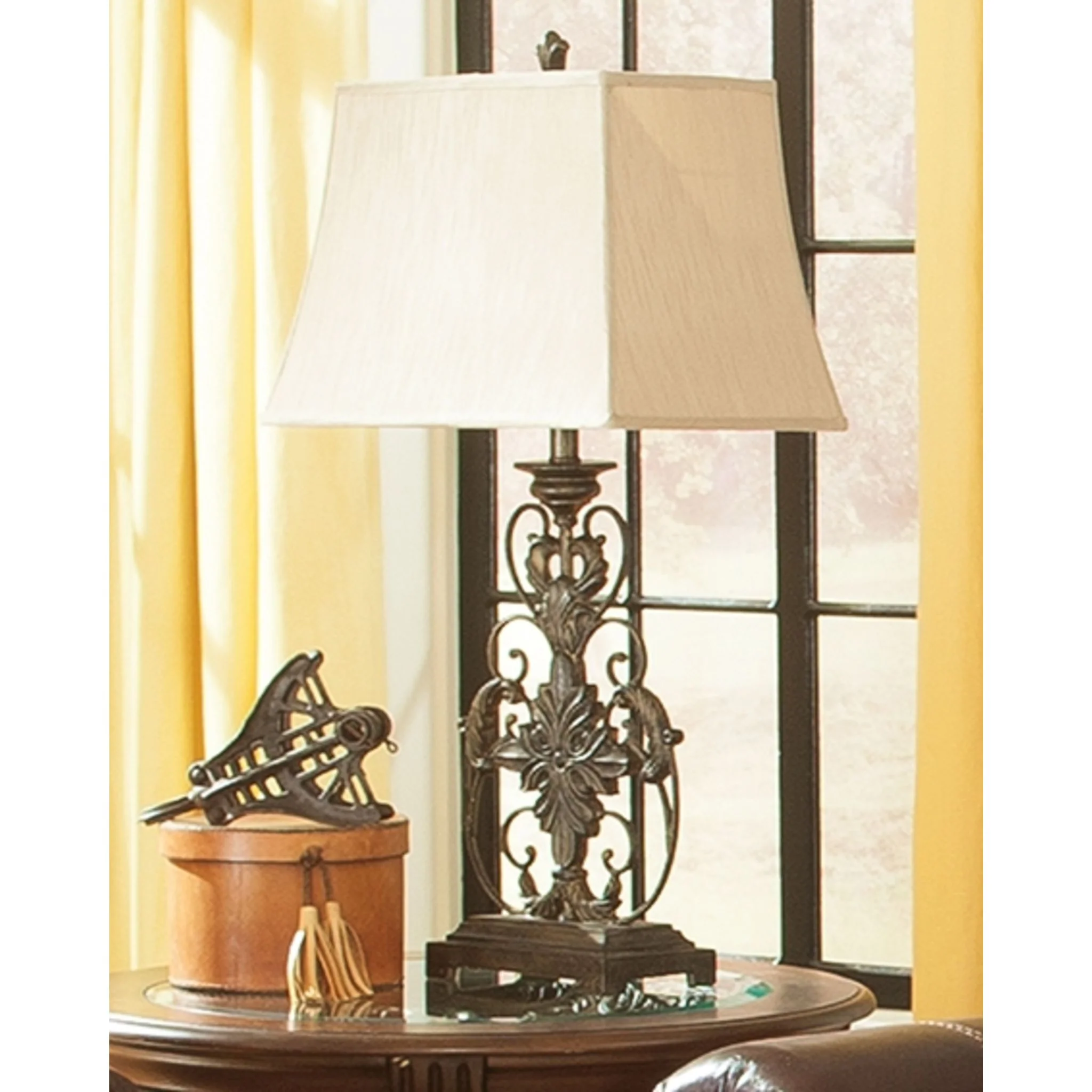 Sallee Table Lamp 33.50" - Image 3