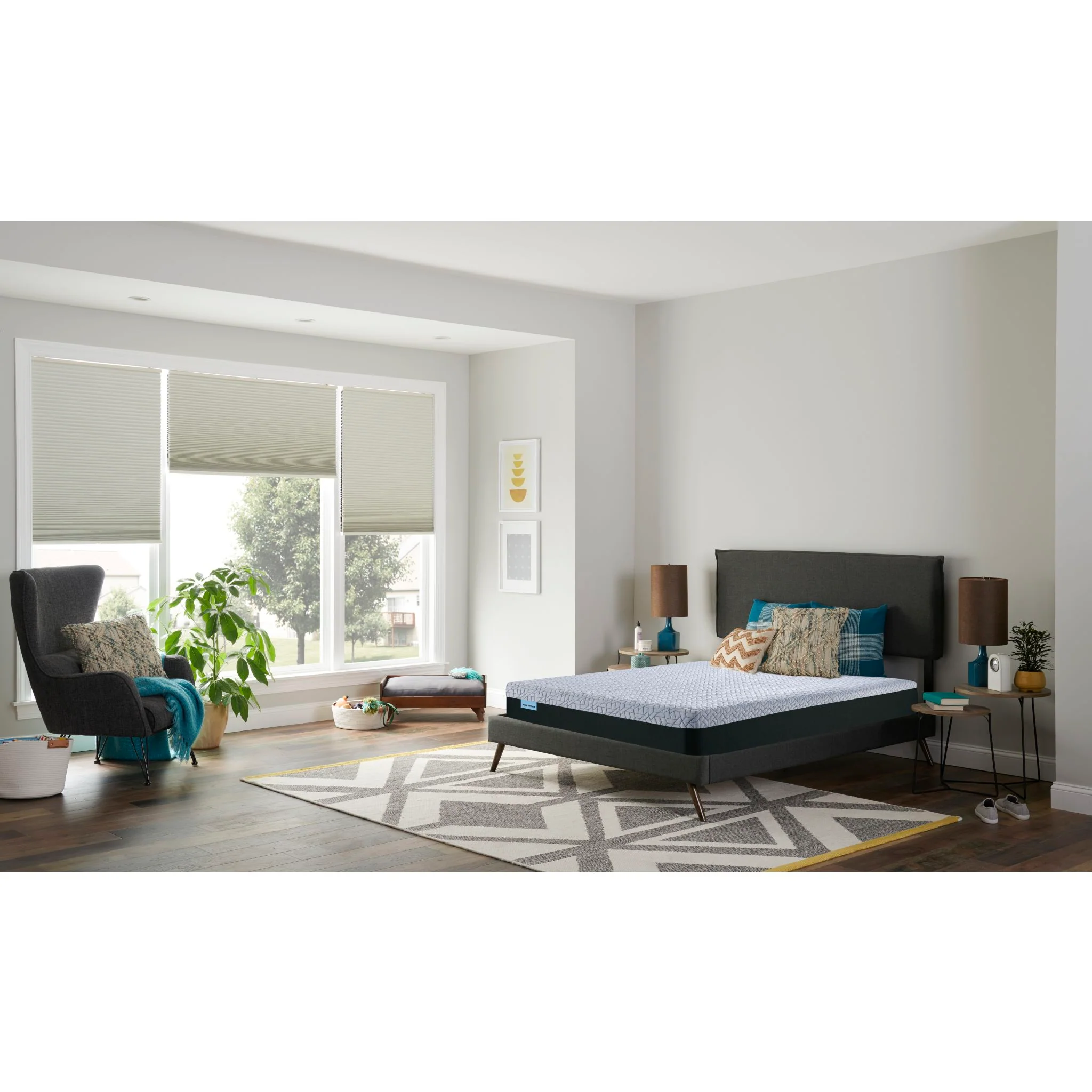 Sealy Mirrorform II Memory Foam 10 inch Mattress - Image 2
