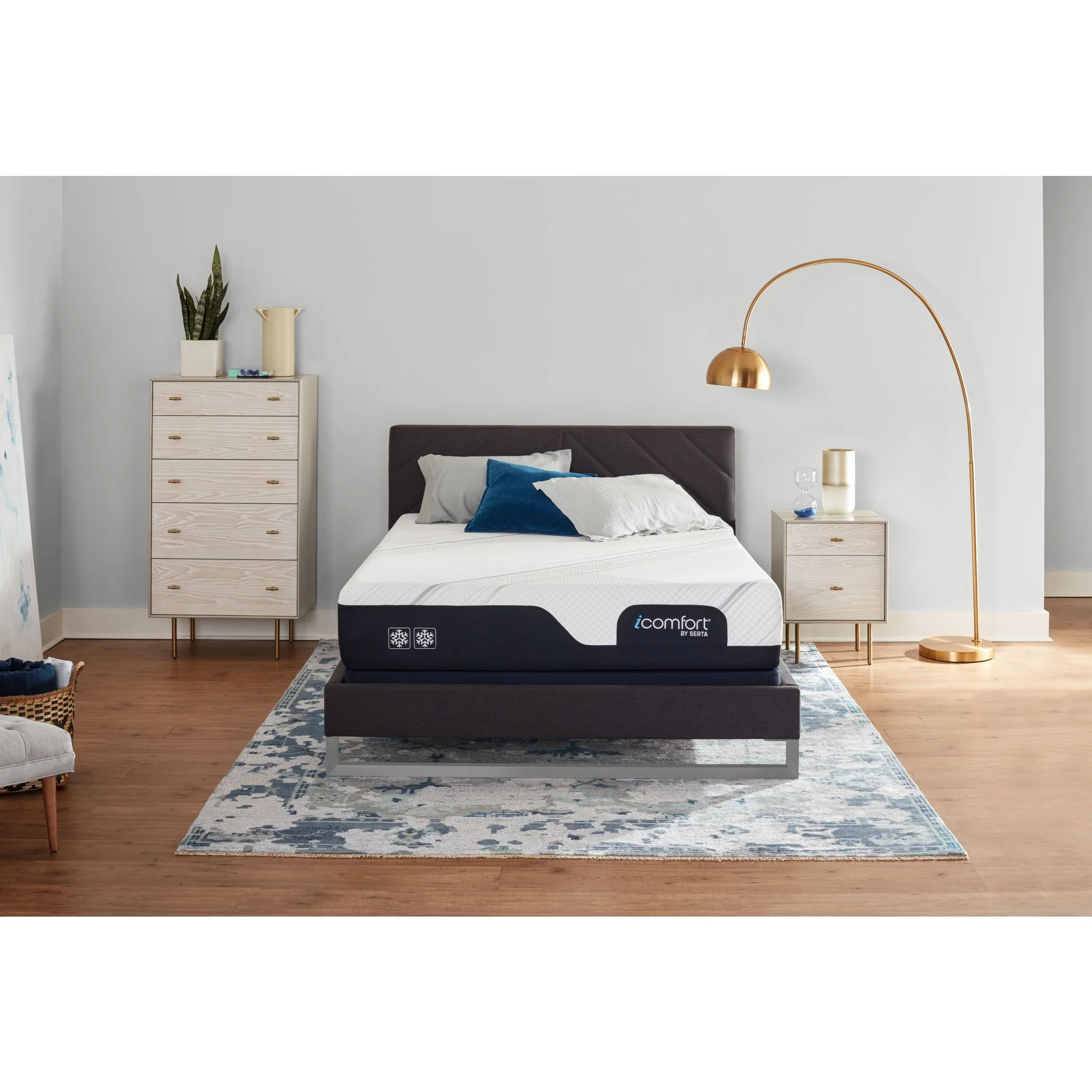 Serta iComfort 2 Snowflake Memory Foam 11.5 inch Mattress - Image 2