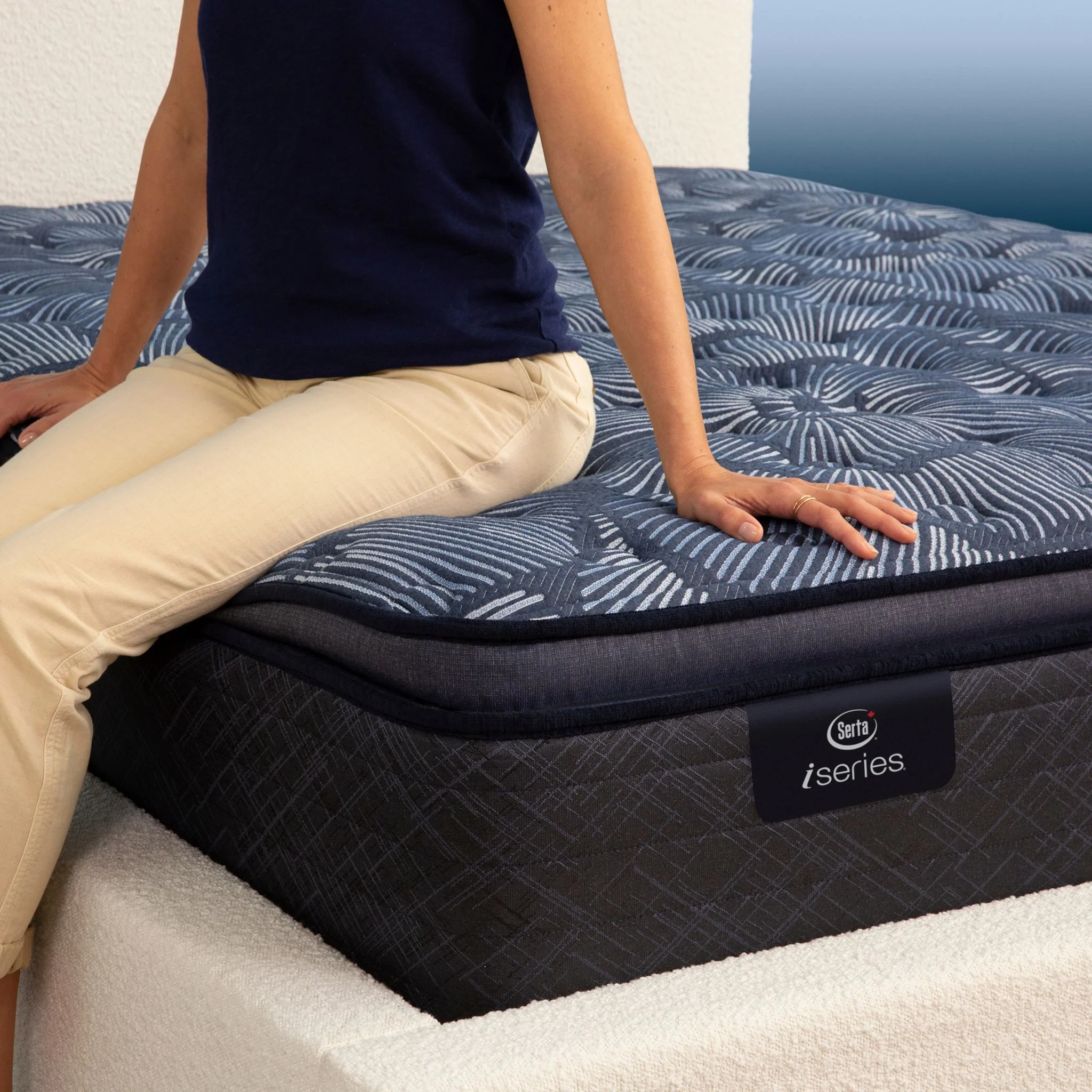 Serta iSeries Sistine Medium Euro Top Mattress - Image 4