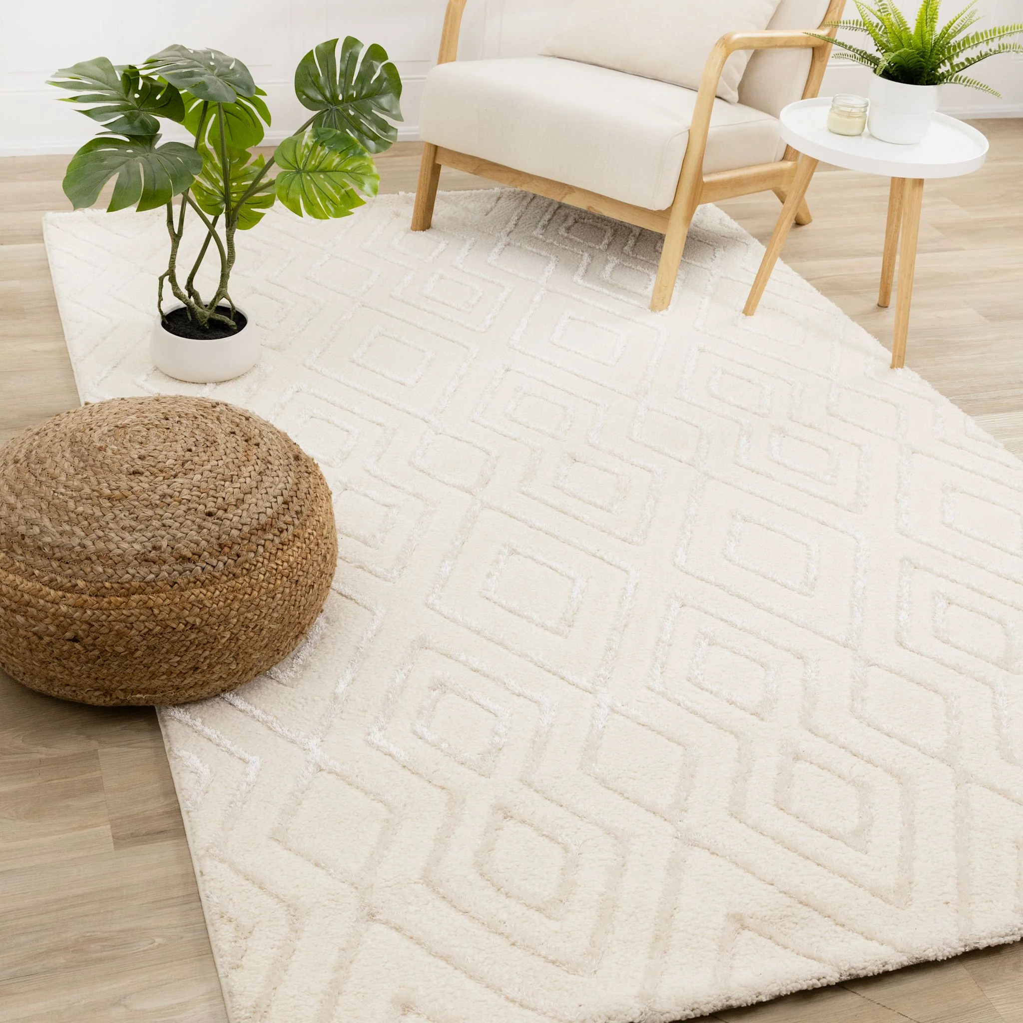 Sully Area Rug - 5'x8' - Image 2