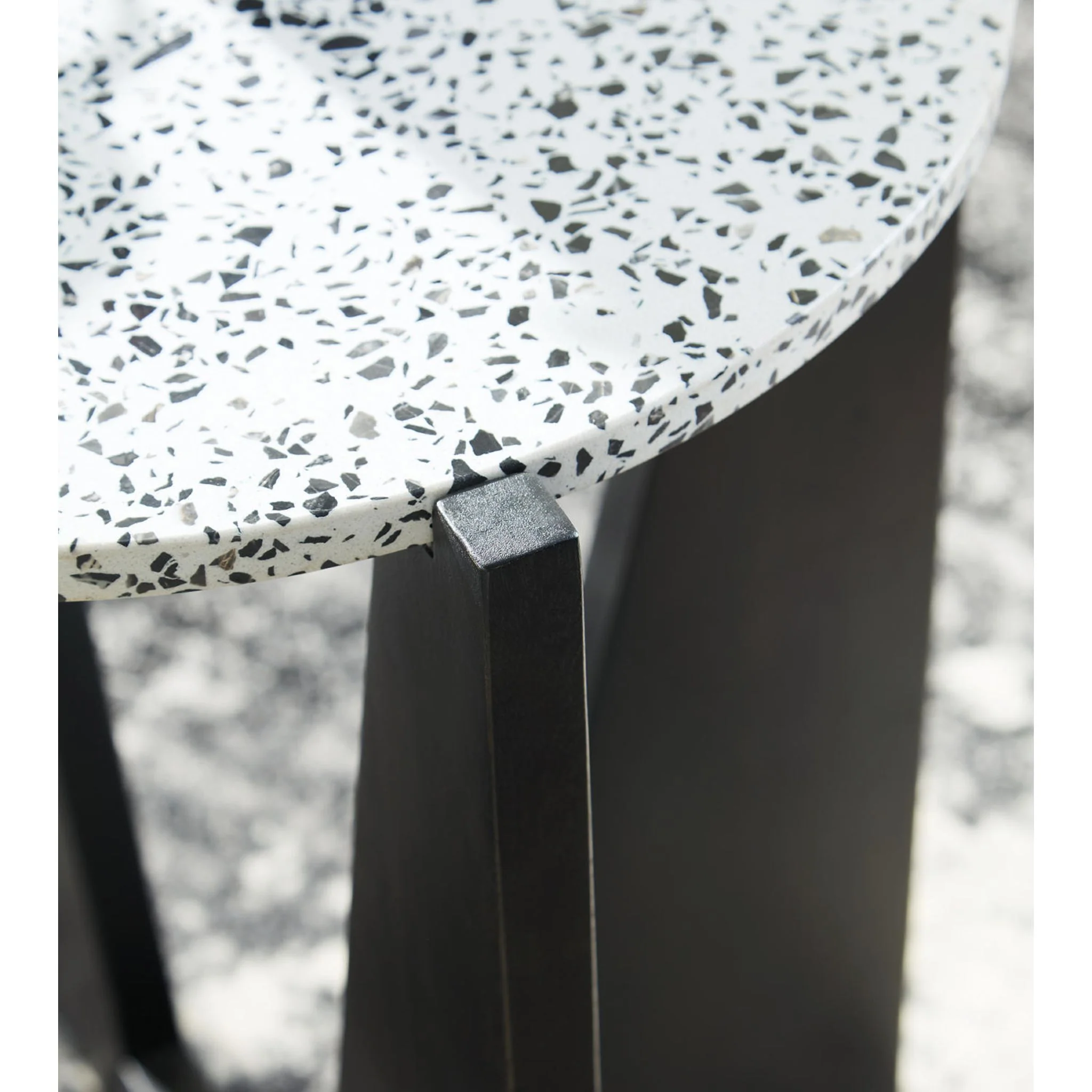 Tellrich Accent Table - Black/White - Image 18