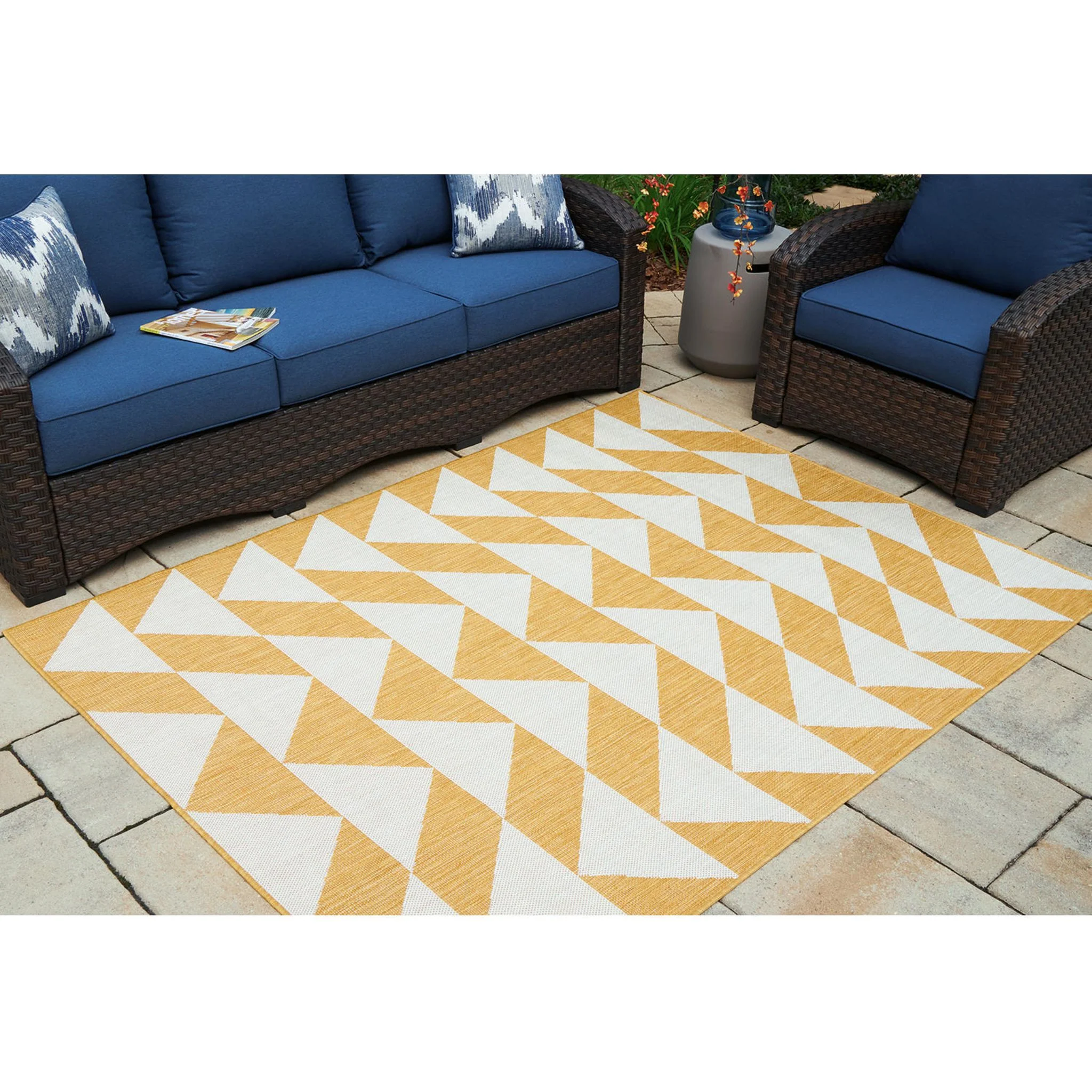 Thomley Area Rug - Image 2