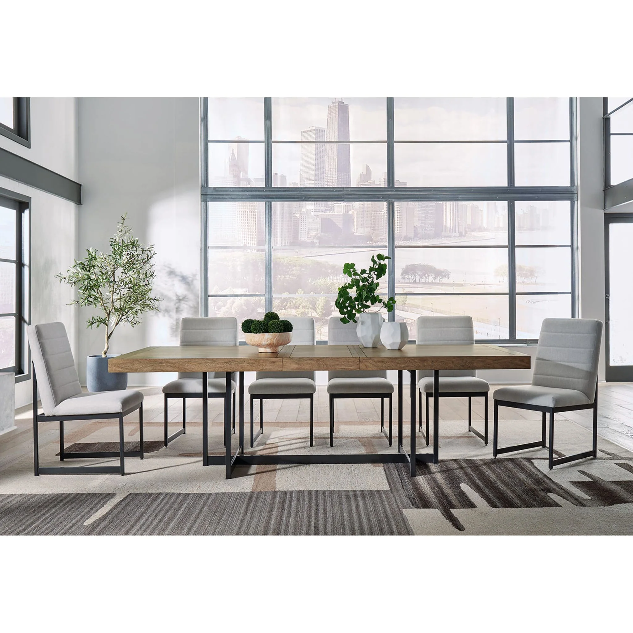 Tomtyn Dining Set - Image 10