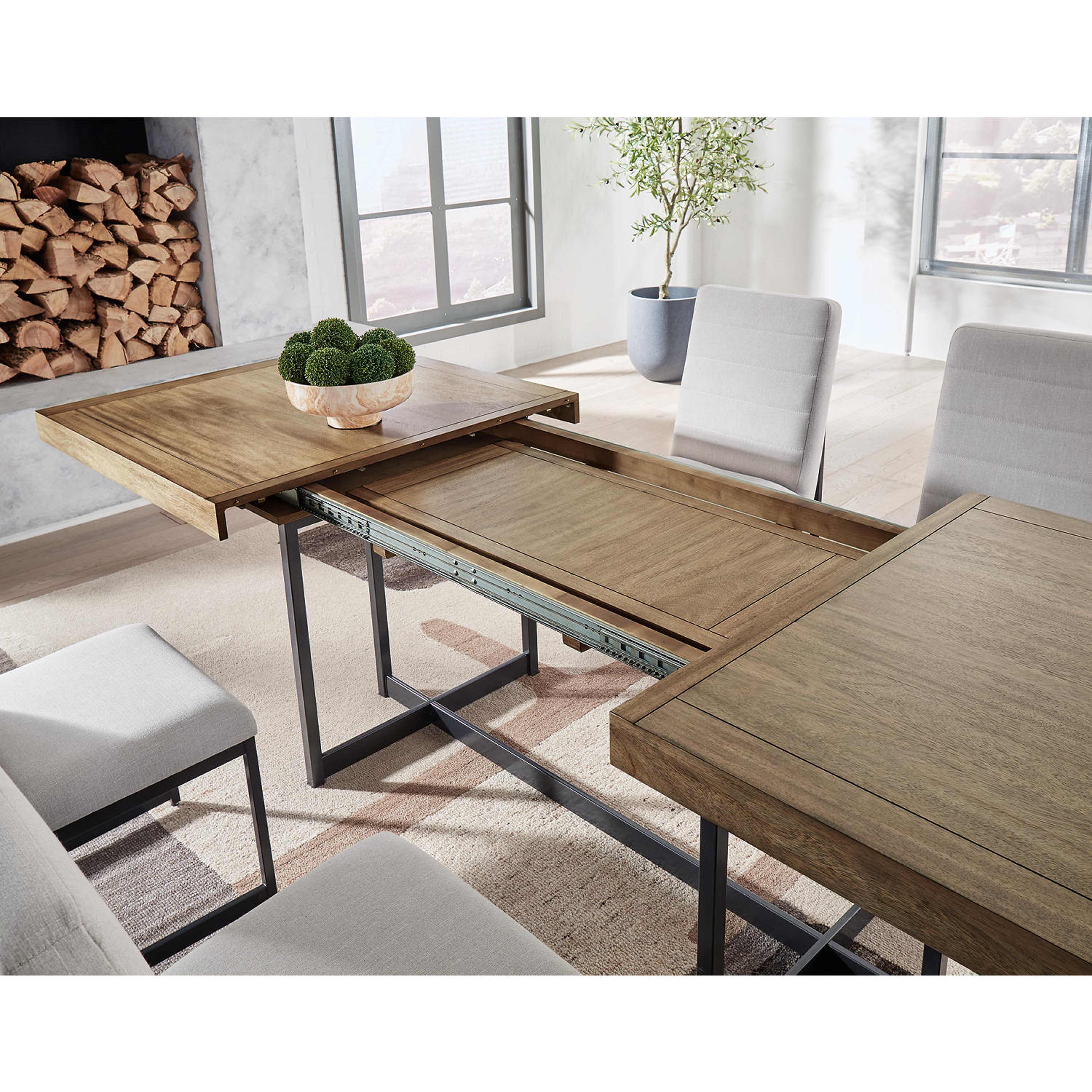 Tomtyn Dining Set - Image 5