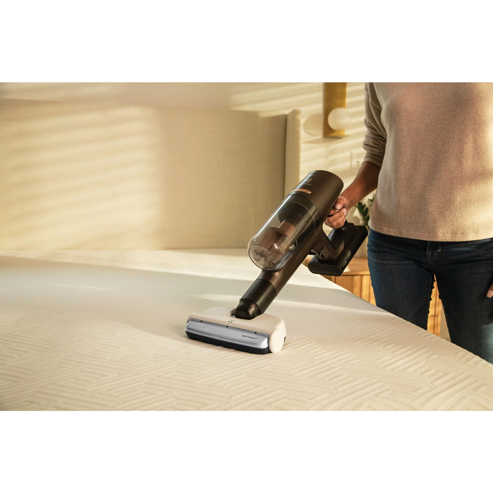 Electrolux Ultimate800 Complete Home Vacuum (EHVS85W3AM) - Image 10