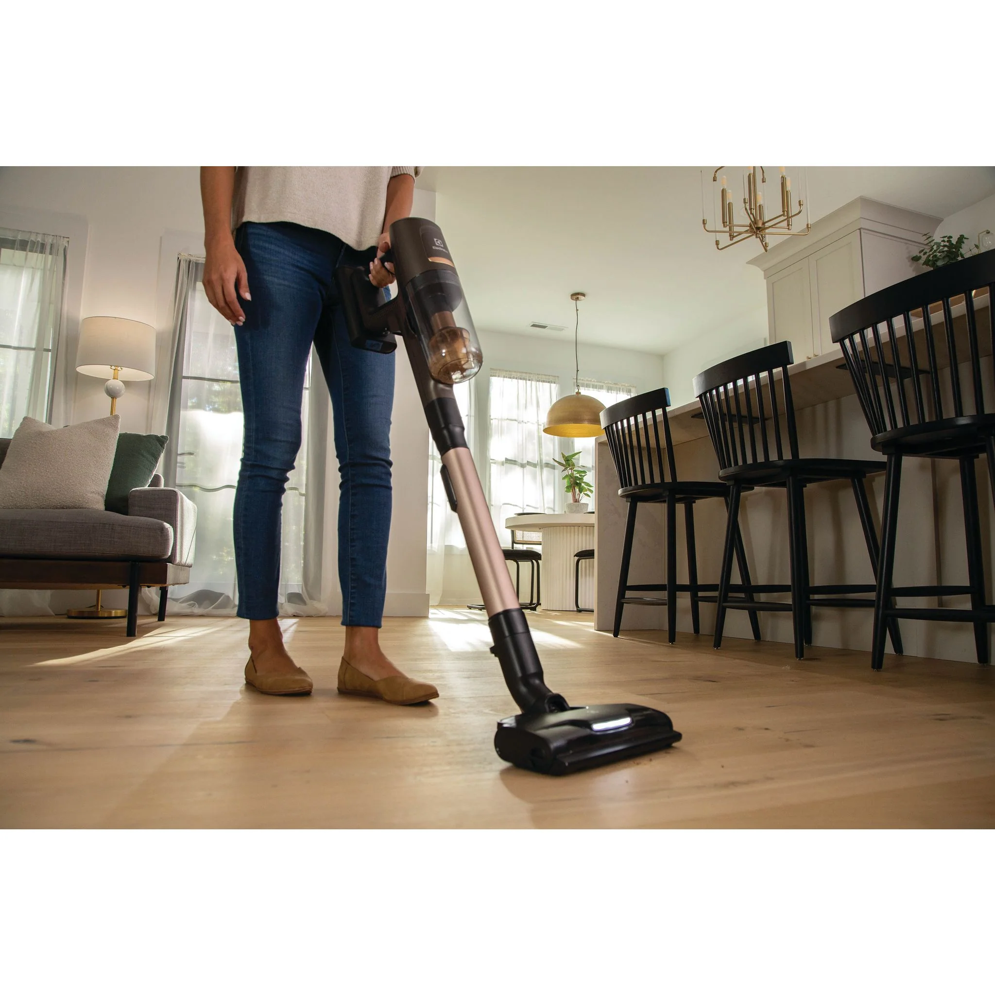Electrolux Ultimate800 Complete Home Vacuum (EHVS85W3AM) - Image 12