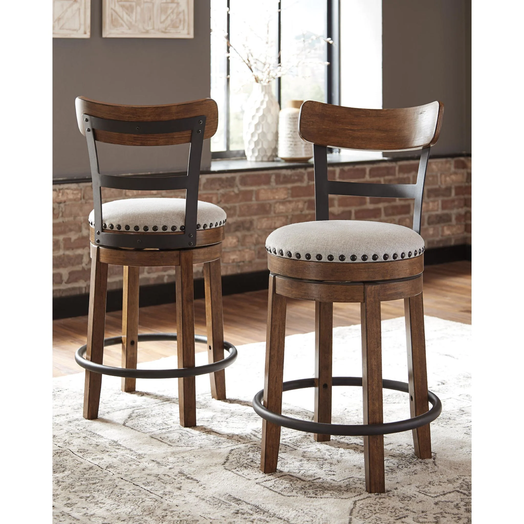 Valebeck Counter Height Stool - Image 23