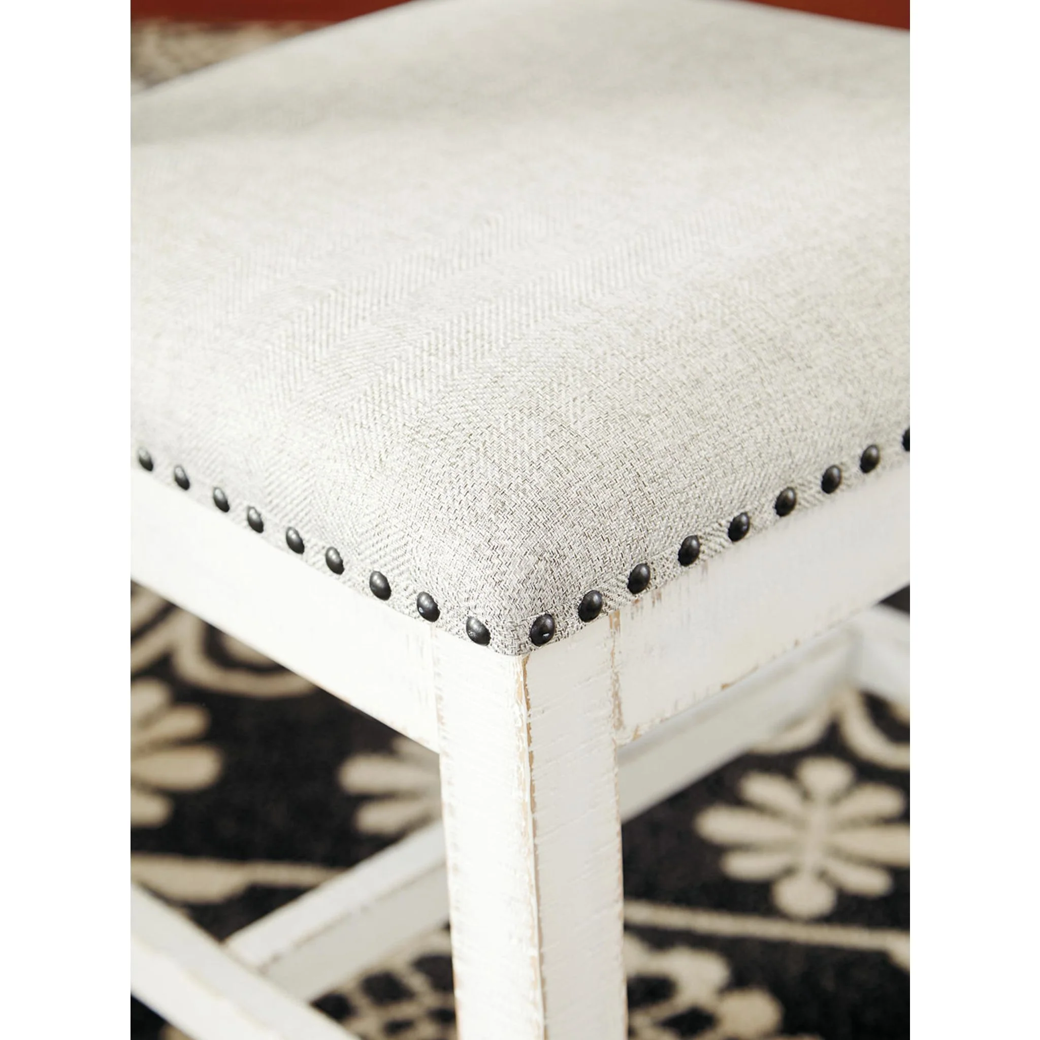 Valebeck Dining Set - Image 12