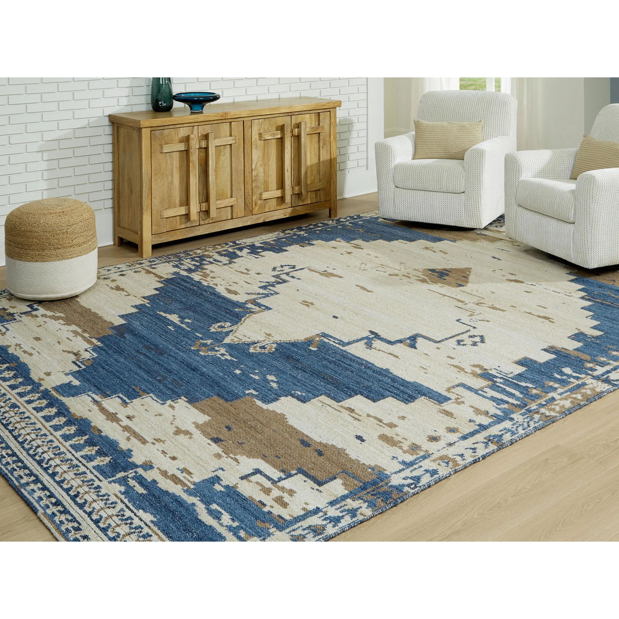 Varnler Area Rug - Image 12