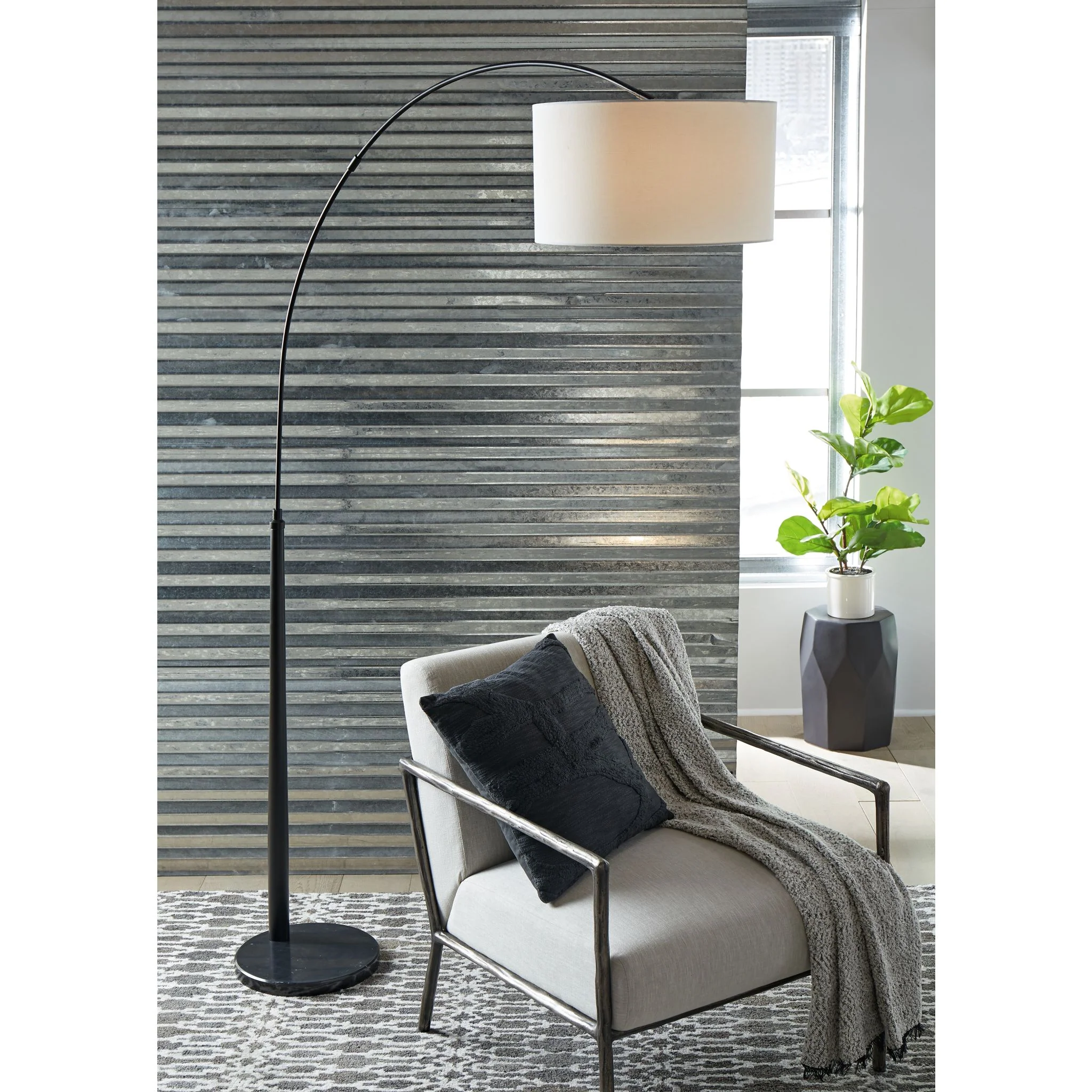 Veergate Floor Lamp 85.50" - Image 2