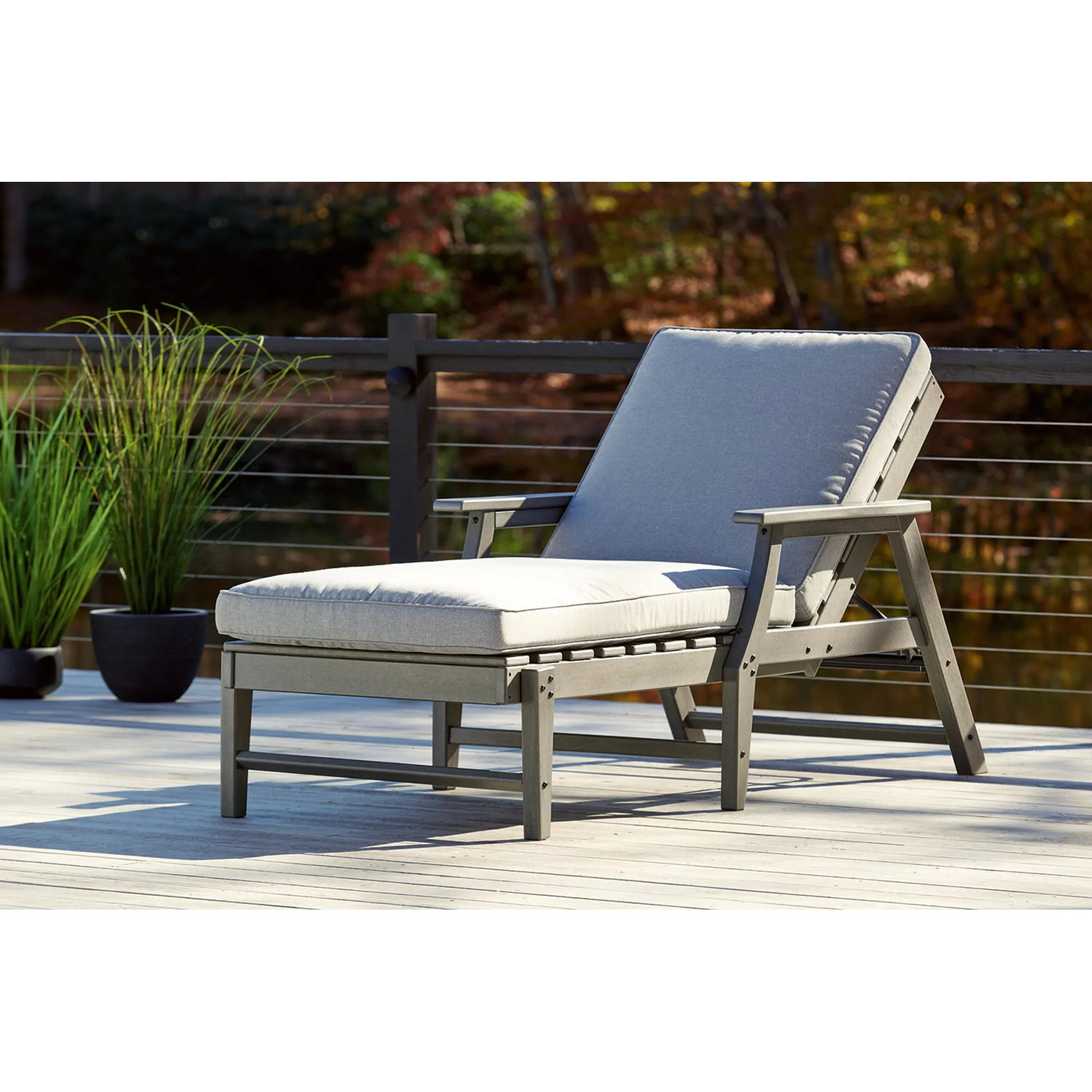 Visola Outdoor Chaise Lounge with Cushion - Gray - Image 2