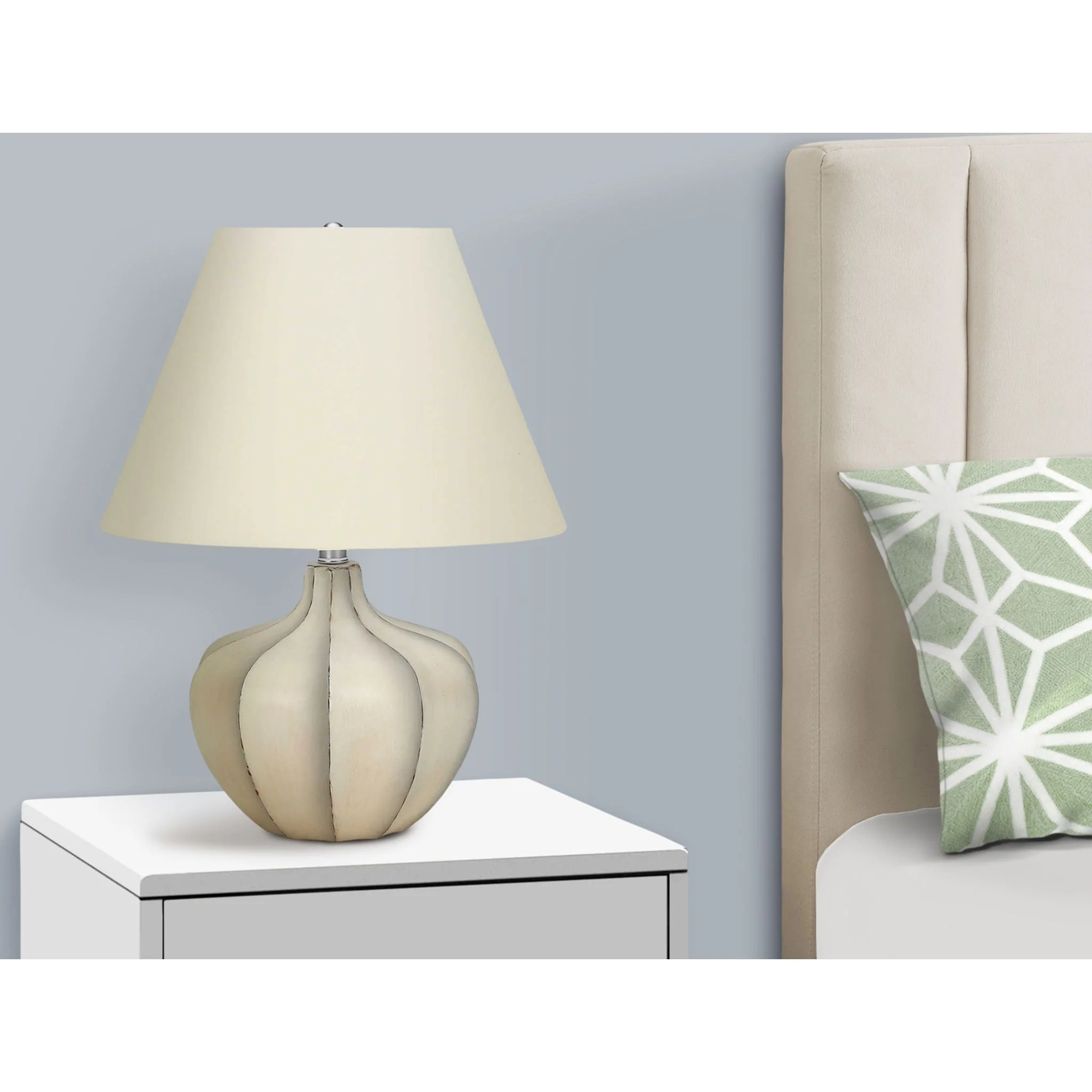 Viviana Table Lamp 20.75" - Image 2