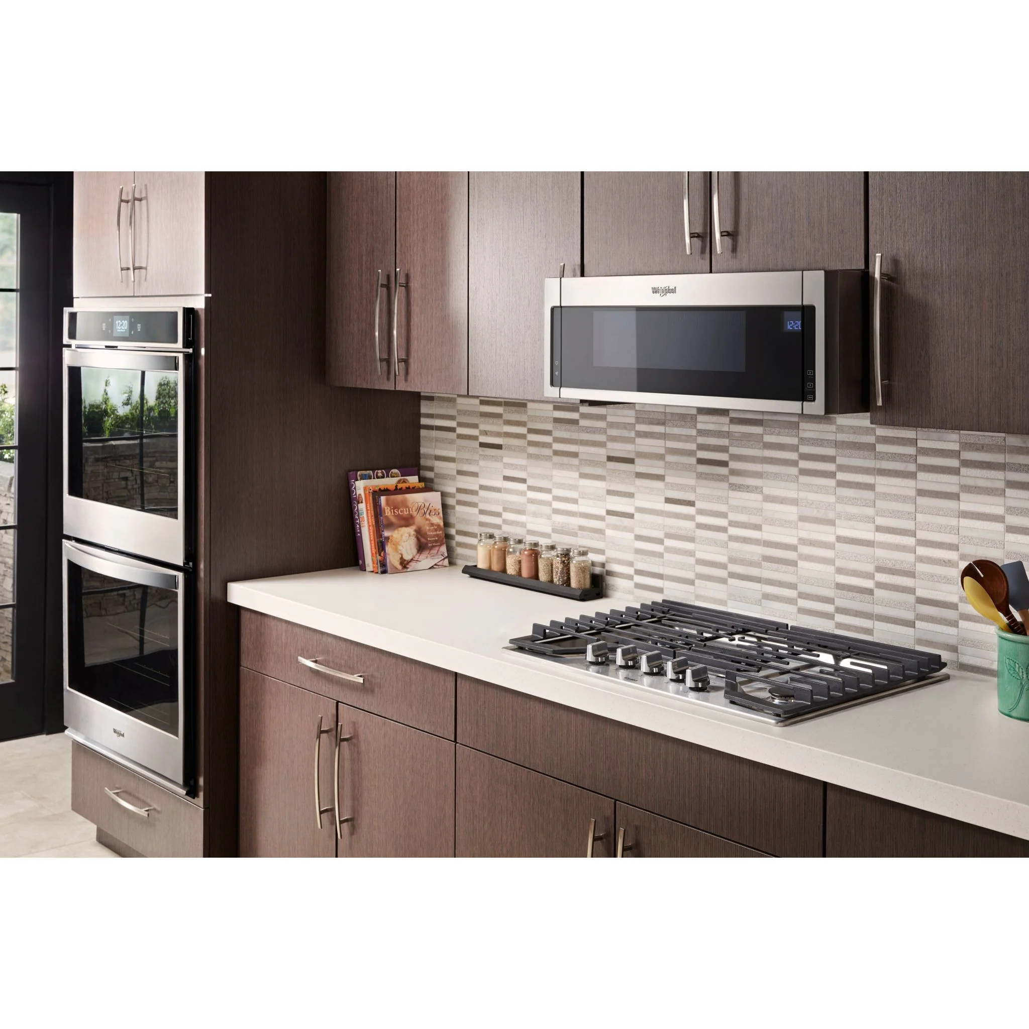 Whirlpool 30" Gas Cooktop with Griddle (WCG97US0HS) - Image 9