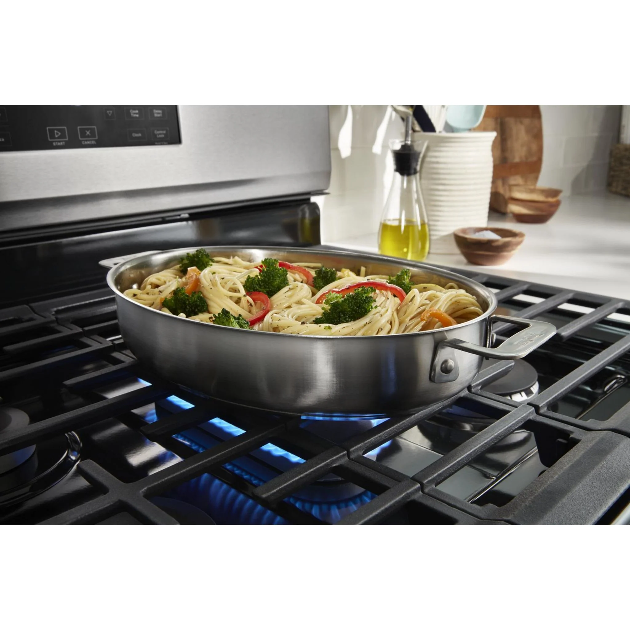 Whirlpool 5.0 cu. ft. Gas 5-in-1 Air Fry Oven (WFG550S0LV) - Image 24