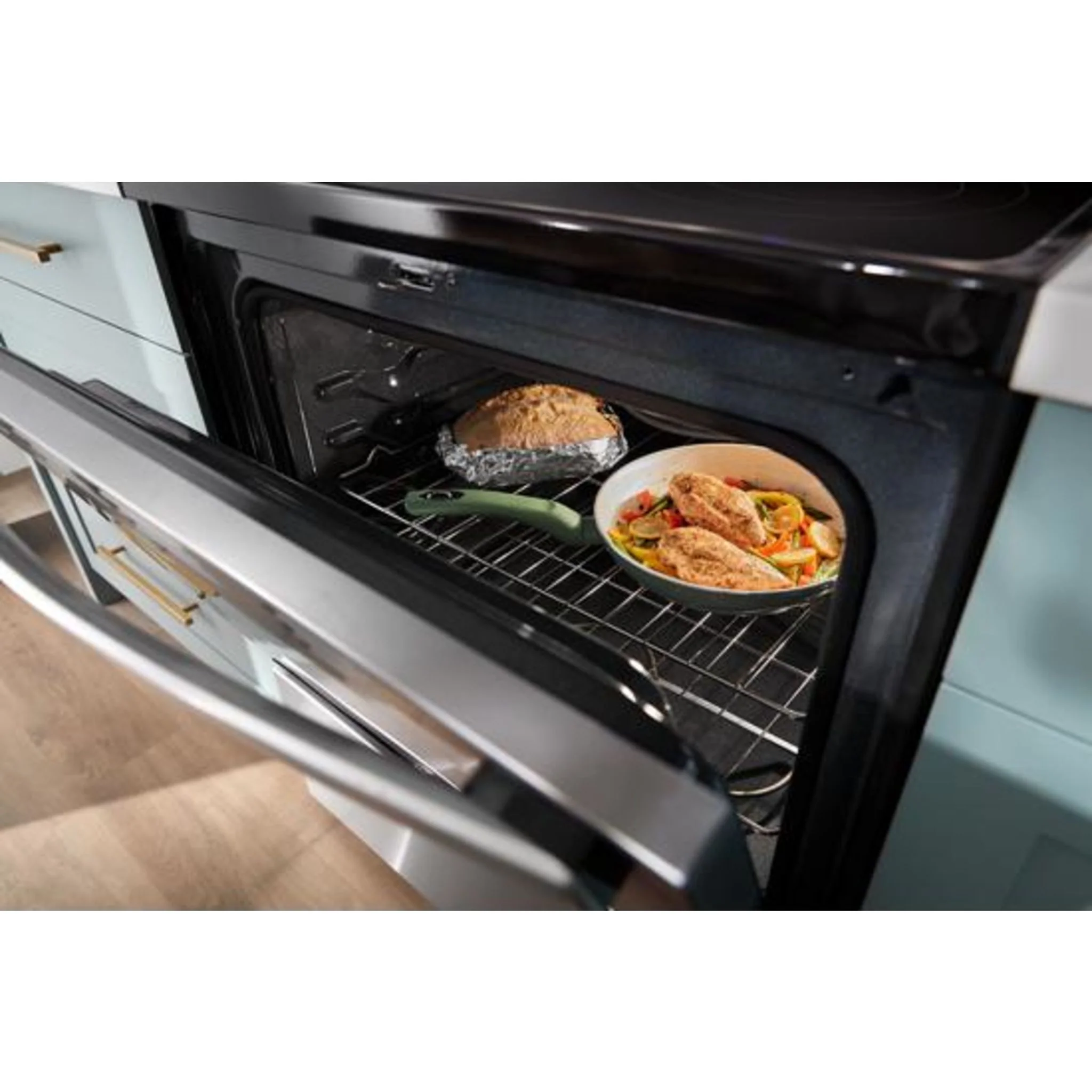 Whirlpool 30-inch Electric Range with Steam Clean -Fingerprint Resistant Stainless Steel (YWFES3330RZ) - Image 19