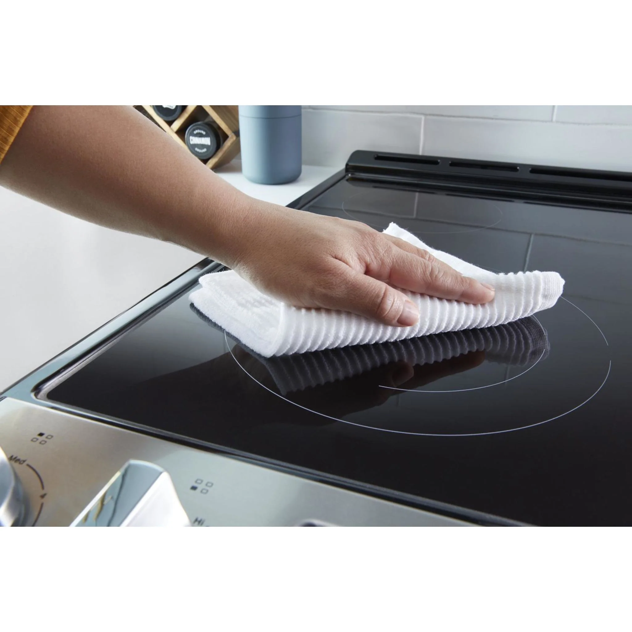Whirlpool 4.8 Cu. Ft. Electric Range with Frozen BakeTechnology -Black (YWEE515S0LB) - Image 12