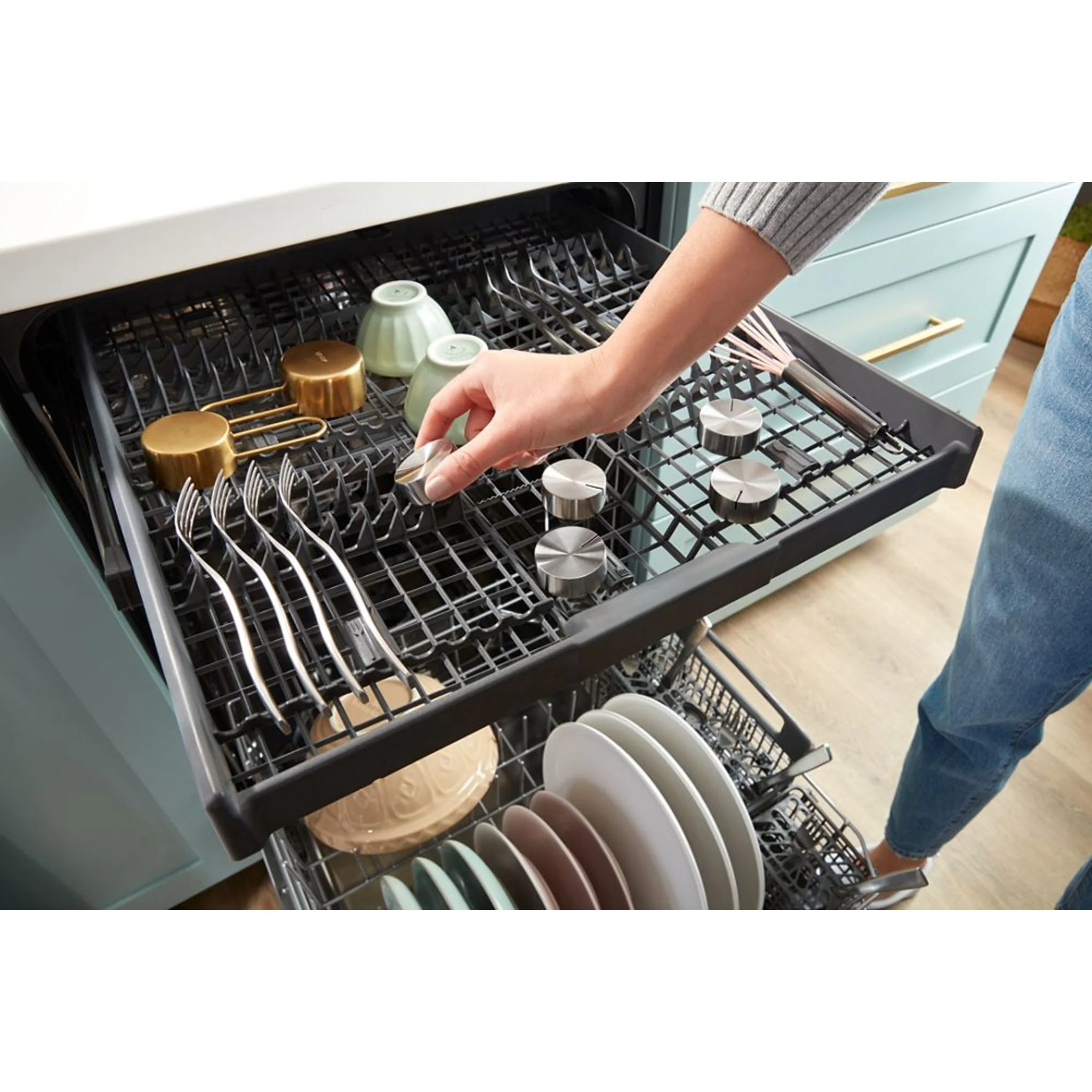 Whirlpool 36-inch Gas Cooktop with Fifth Burner -Stainless Steel (WCGK7036PS) - Image 6