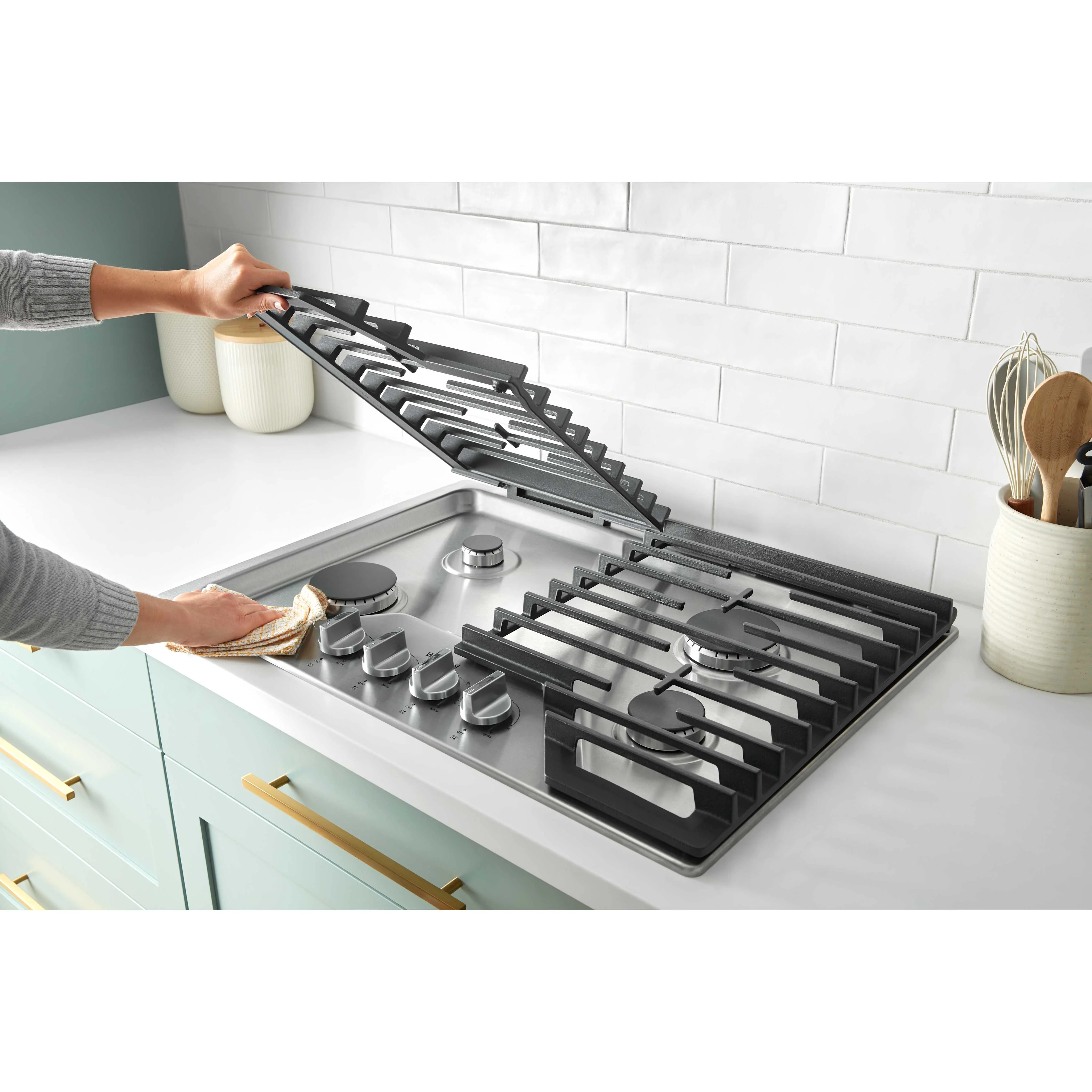 Whirlpool 36-inch Gas Cooktop with EZ-2-LiftHinged Cast-Iron Grates -Stainless Steel (WCGK5036PS) - Image 6