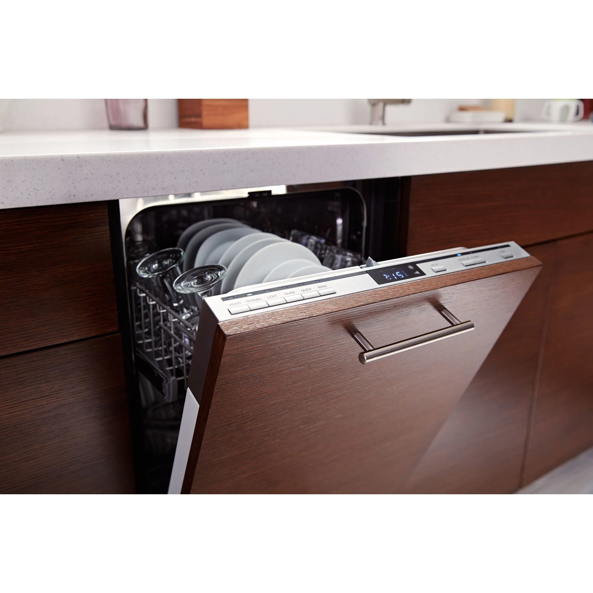 Whirlpool Panel-Ready Compact Dishwasher with Stainless Steel Tub (UDT518SAHP) - Image 6