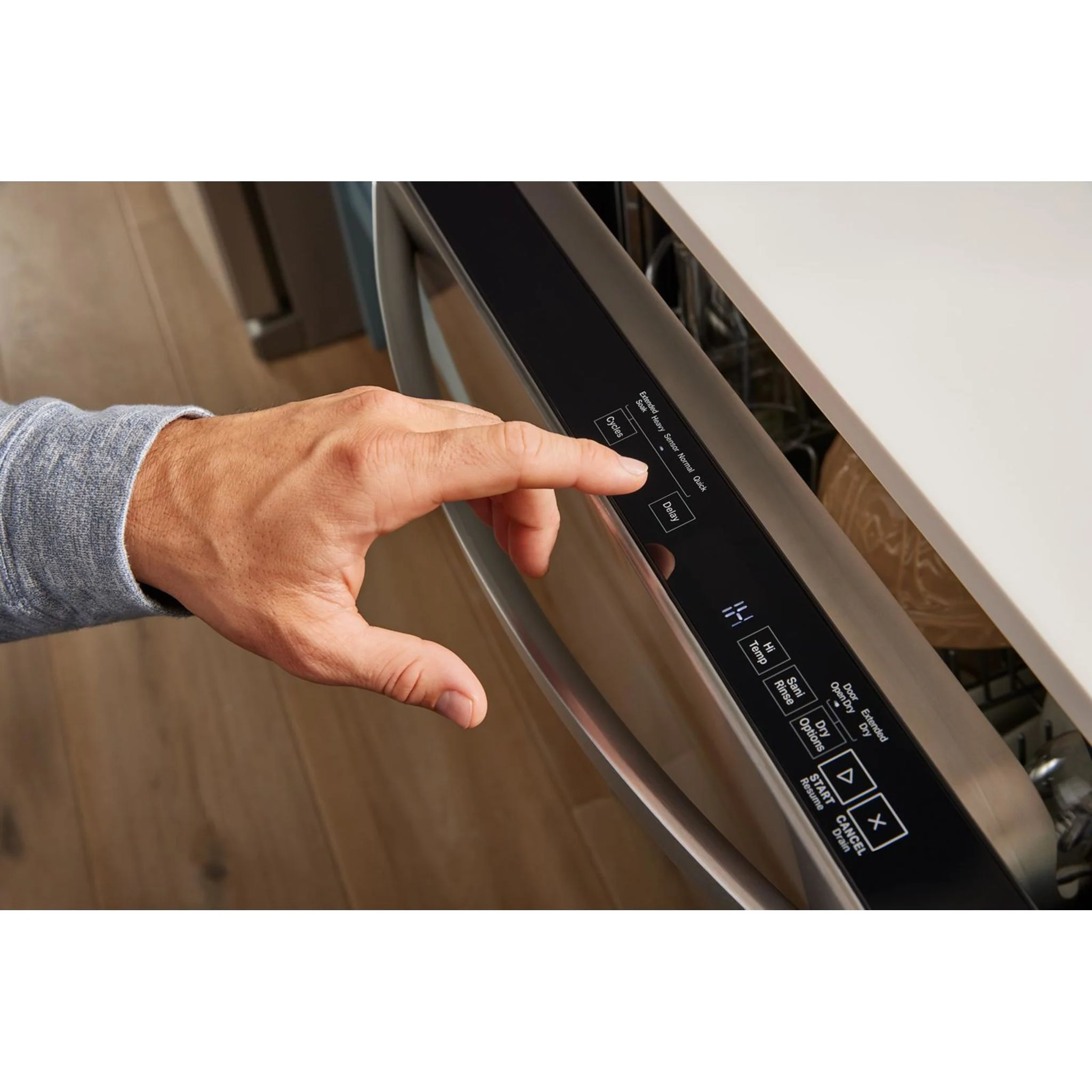 Whirlpool 44 dBA Dishwasher Accessible Flush with Cabinets with 3rd Rack -Stainless Steel (WDT550SAPZ) - Image 5