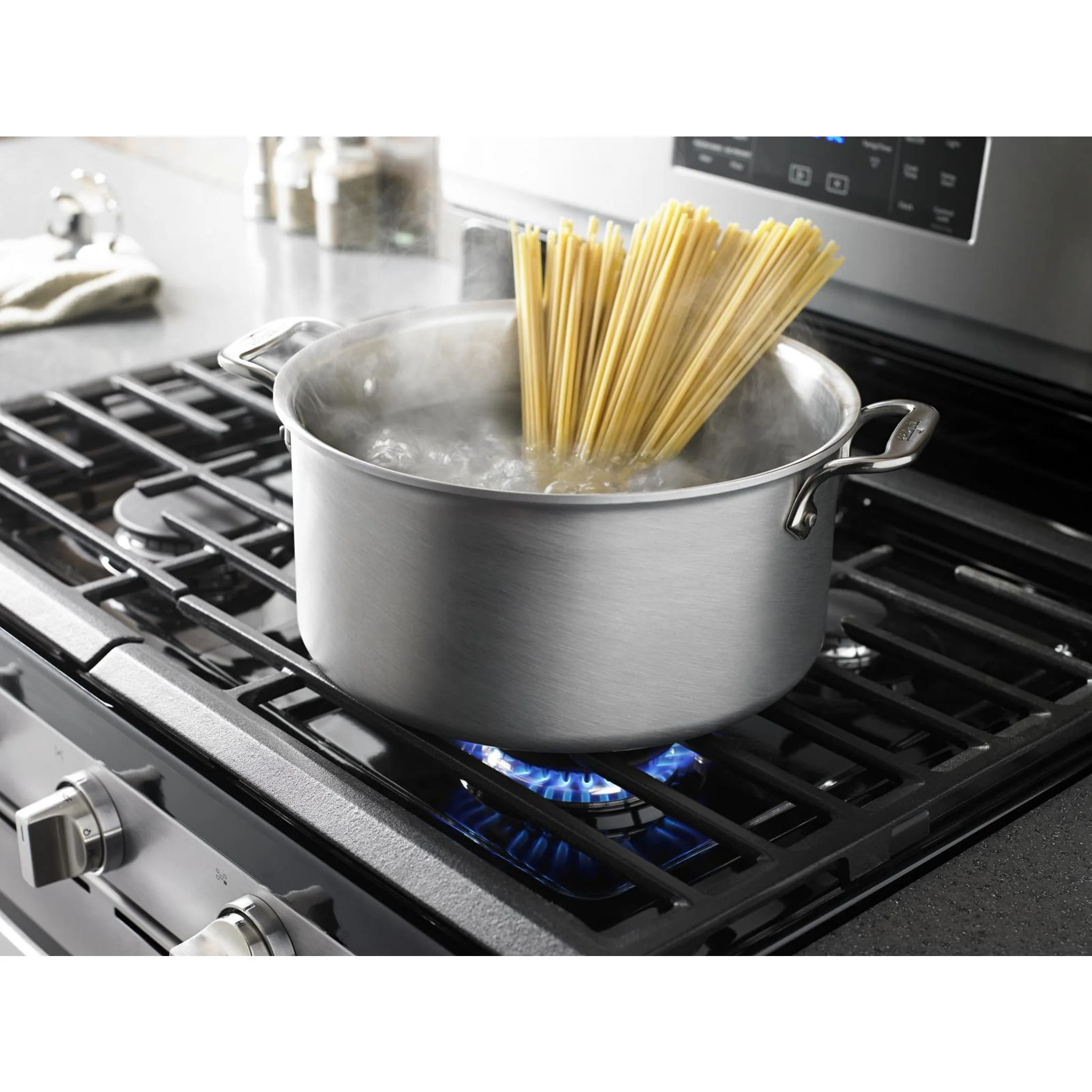 Whirlpool 5.8 cu. ft. Freestanding Gas Range with Frozen Bake Technology (WFG775H0HZ) - Image 29