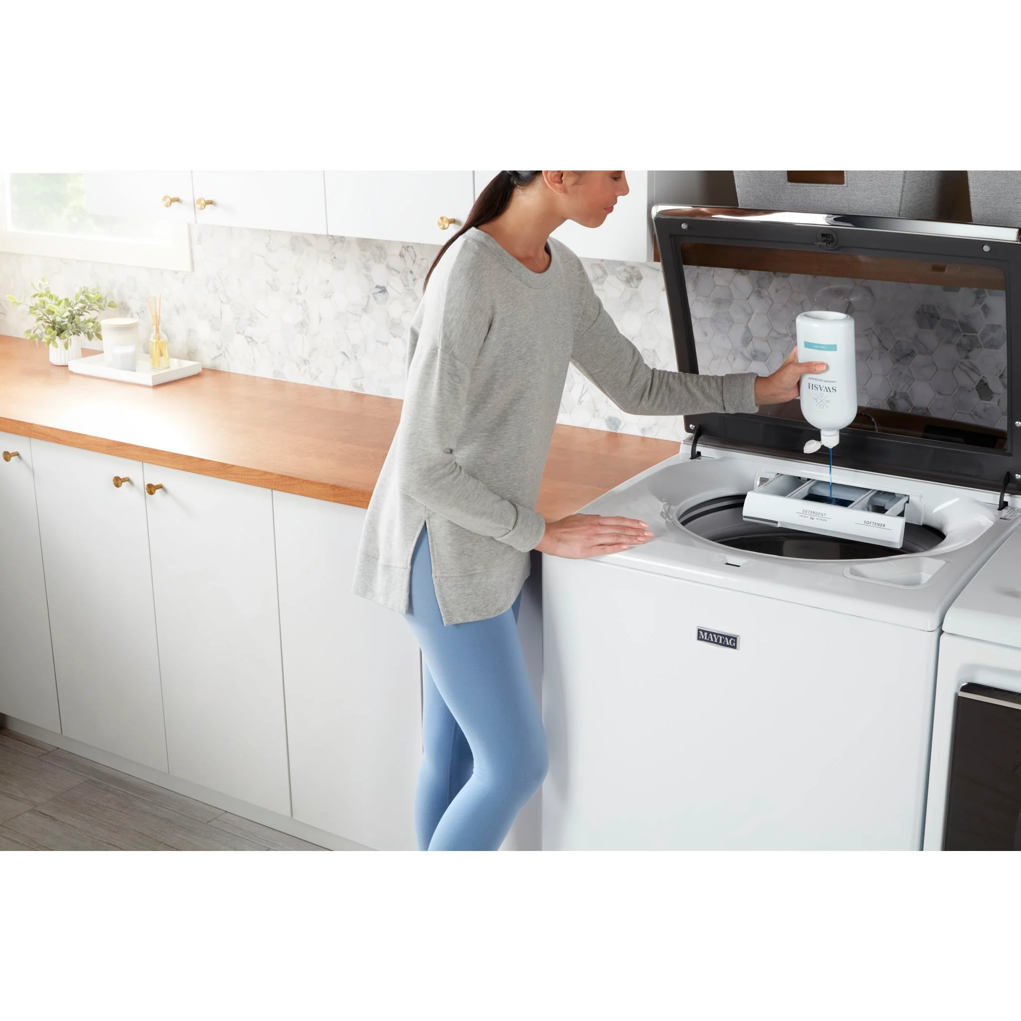 Whirlpool Swash Smells Like Clean Laundry HE Ultra-Concentrated Liquid Laundry Detergent -  (SWHLDLFL2B) - Image 16