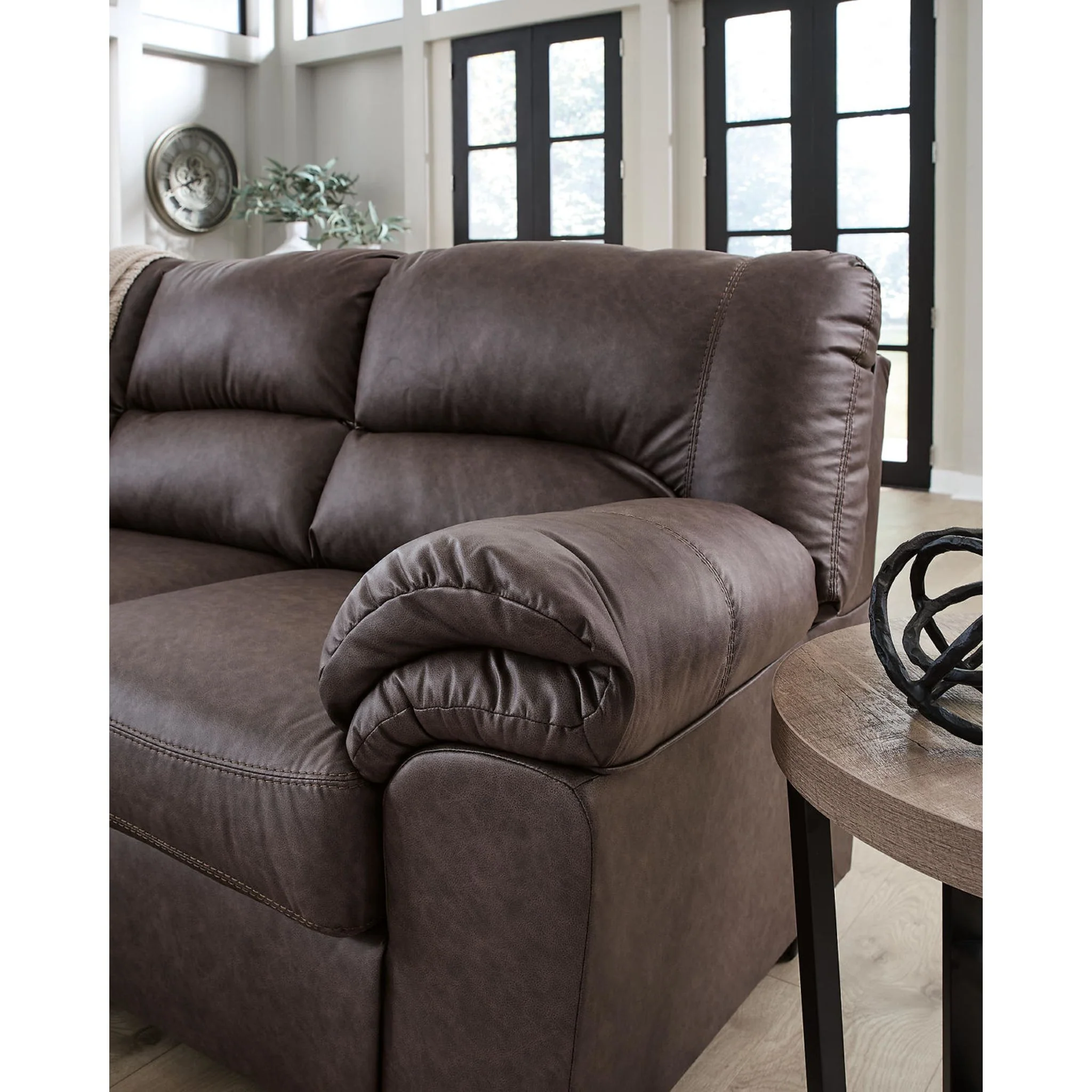 WillowBend Sofa - Image 25