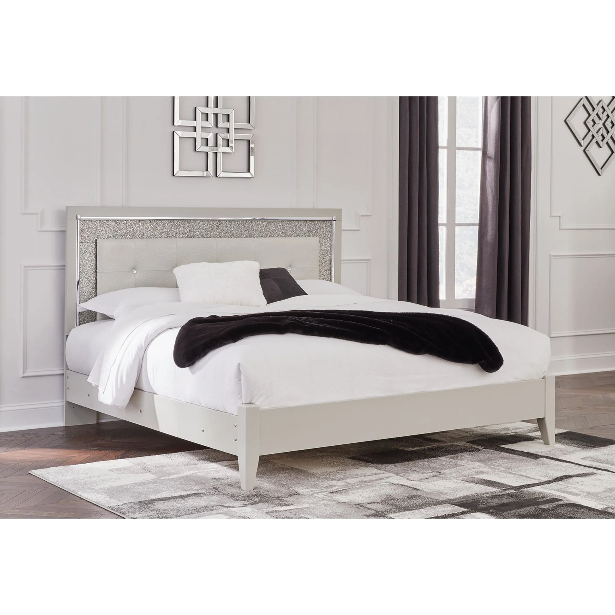 Zyniden King Upholstered Bed - Silver - Image 5