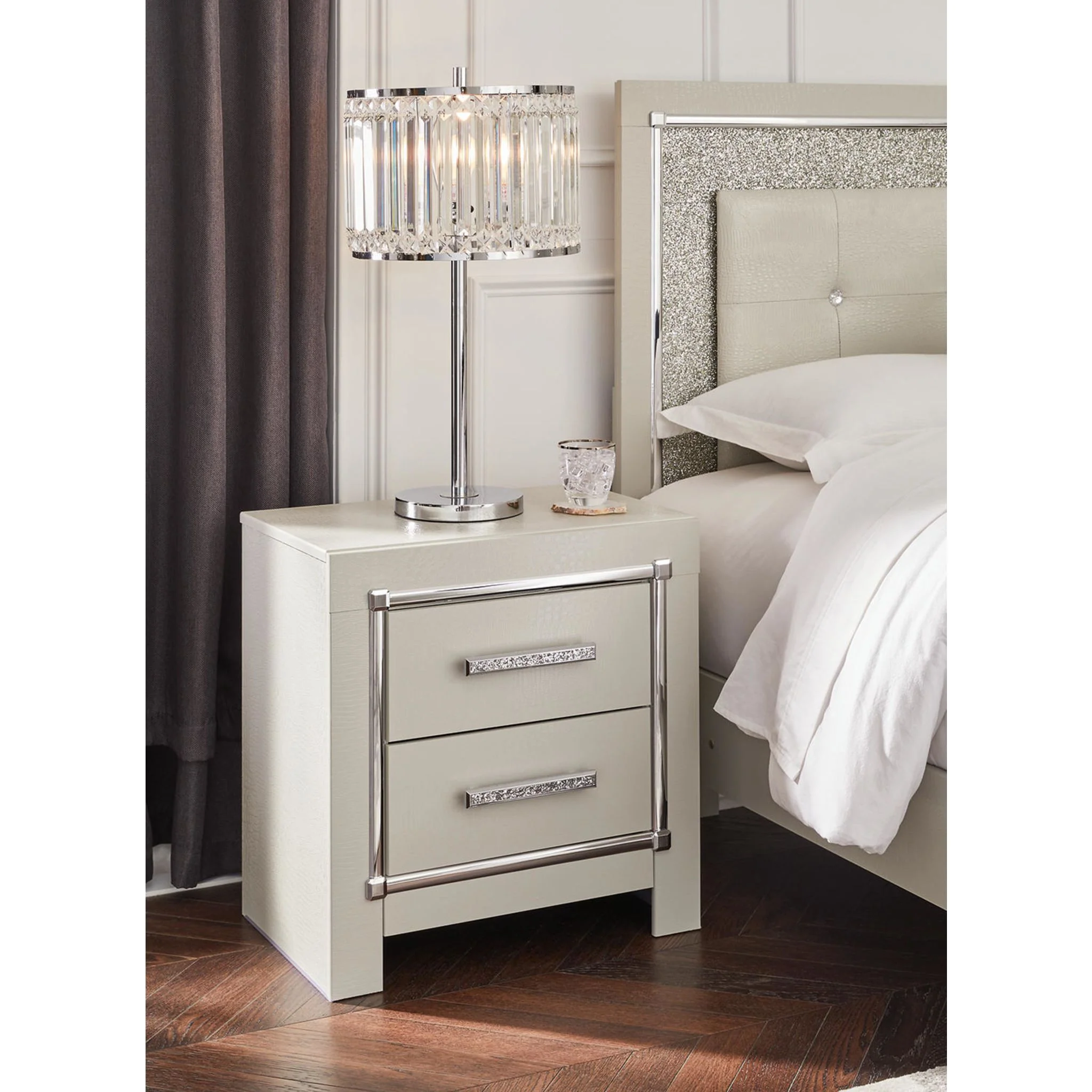Zyniden Nightstand - Silver - Image 14
